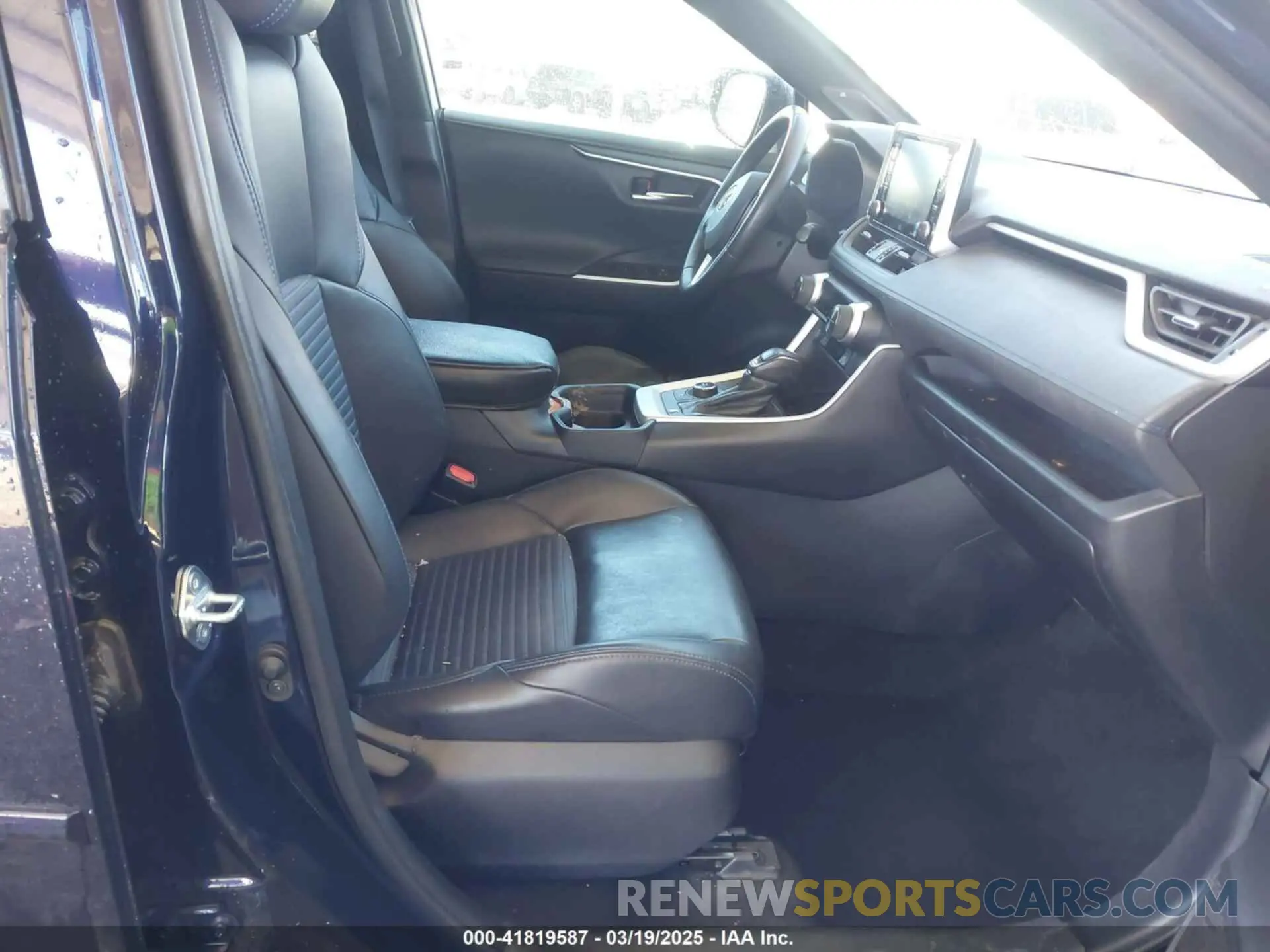 5 Фотография поврежденного автомобиля 2T3E6RFV2MW003947 TOYOTA RAV4 HYBRID 2021