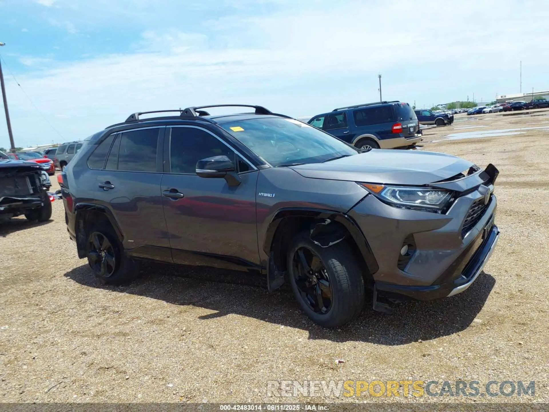 14 Photograph of a damaged car 2T3E6RFV8MW024270 TOYOTA RAV4 HYBRID 2021