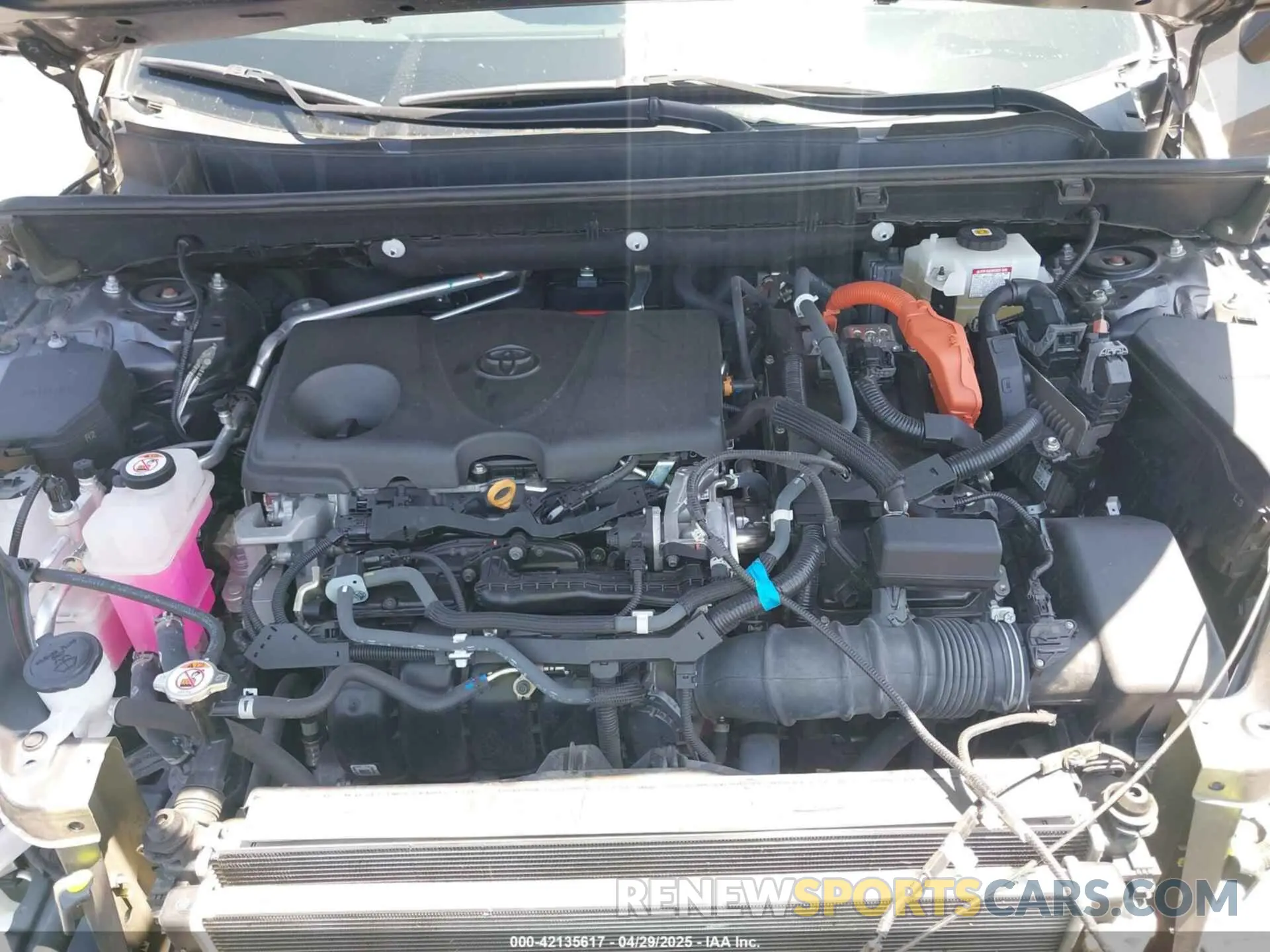 10 Photograph of a damaged car 2T3E6RFVXMW016803 TOYOTA RAV4 HYBRID 2021