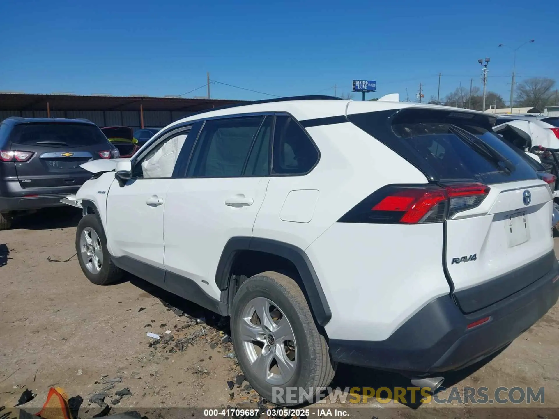 3 Photograph of a damaged car 2T3RWRFV1MW115429 TOYOTA RAV4 HYBRID 2021