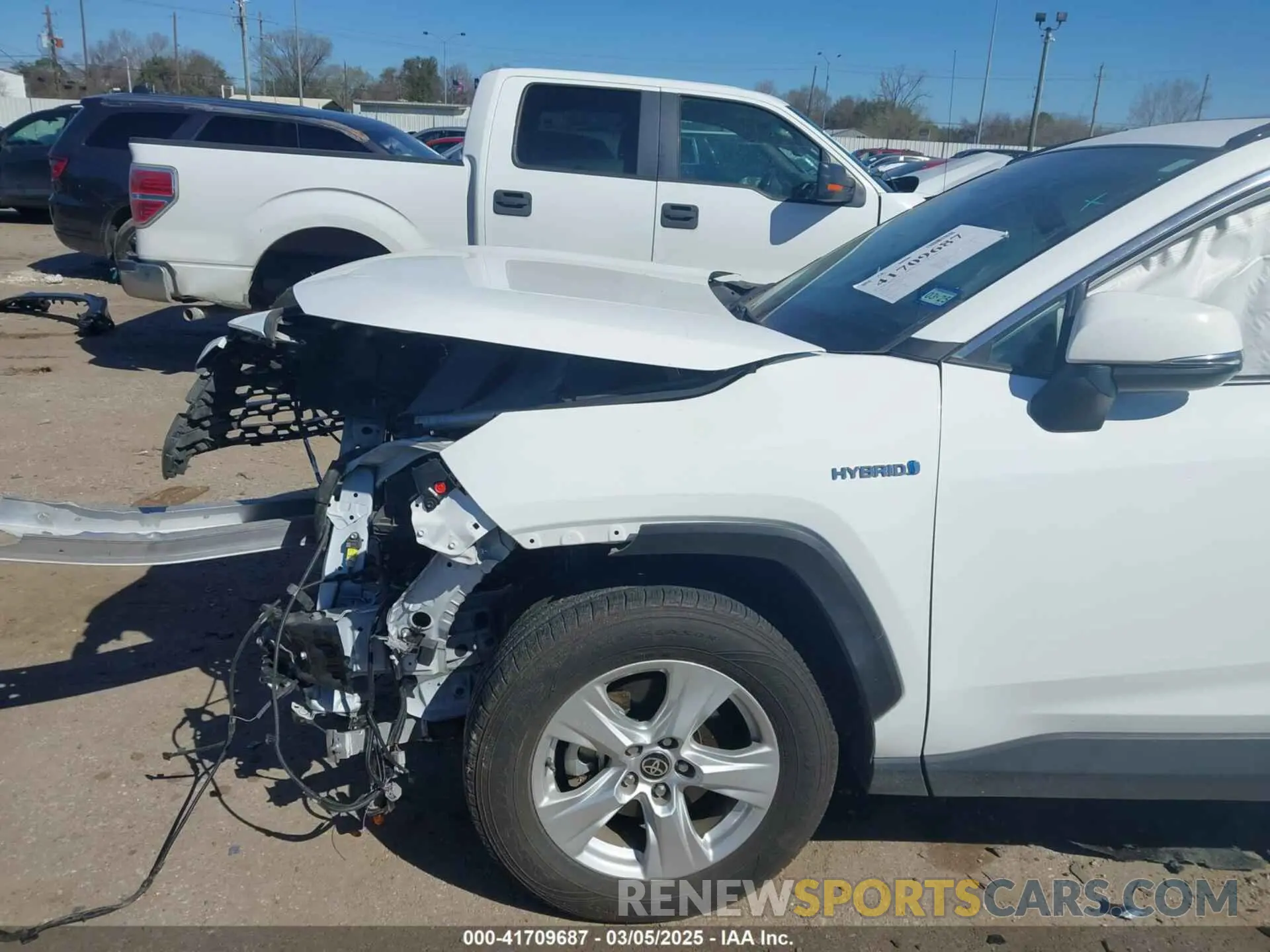 6 Photograph of a damaged car 2T3RWRFV1MW115429 TOYOTA RAV4 HYBRID 2021