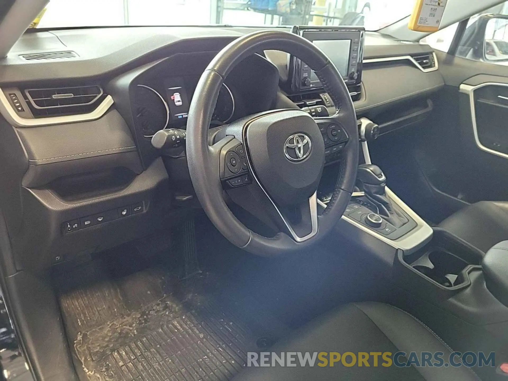 22 Фотография поврежденного автомобиля 4T3B6RFV3MU034076 TOYOTA RAV4 HYBRID 2021