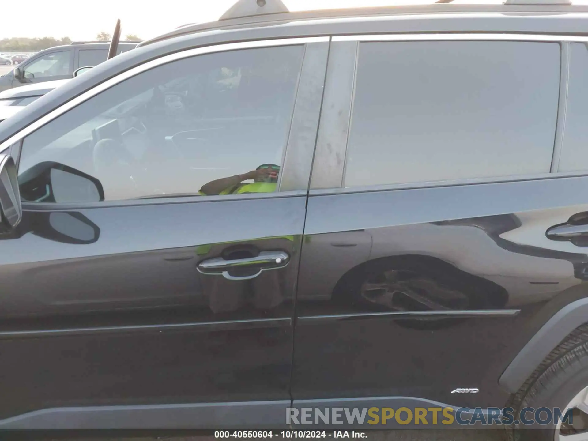 14 Photograph of a damaged car 4T3B6RFV3MU046079 TOYOTA RAV4 HYBRID 2021