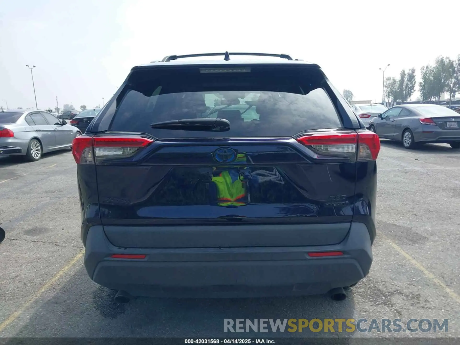 16 Фотография поврежденного автомобиля 4T3B6RFV5MU049808 TOYOTA RAV4 HYBRID 2021