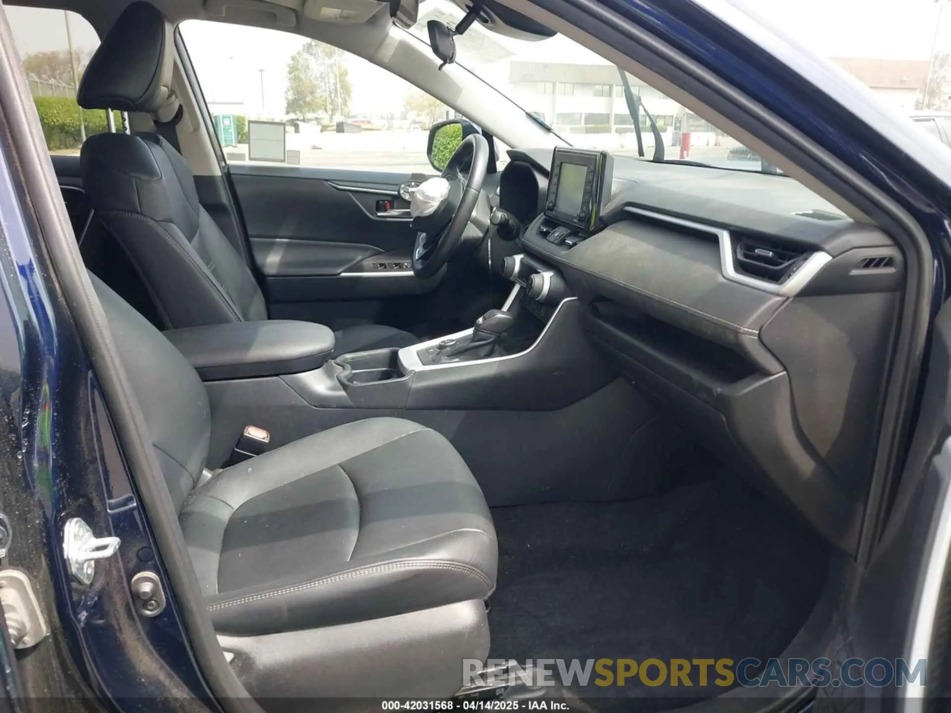 5 Фотография поврежденного автомобиля 4T3B6RFV5MU049808 TOYOTA RAV4 HYBRID 2021
