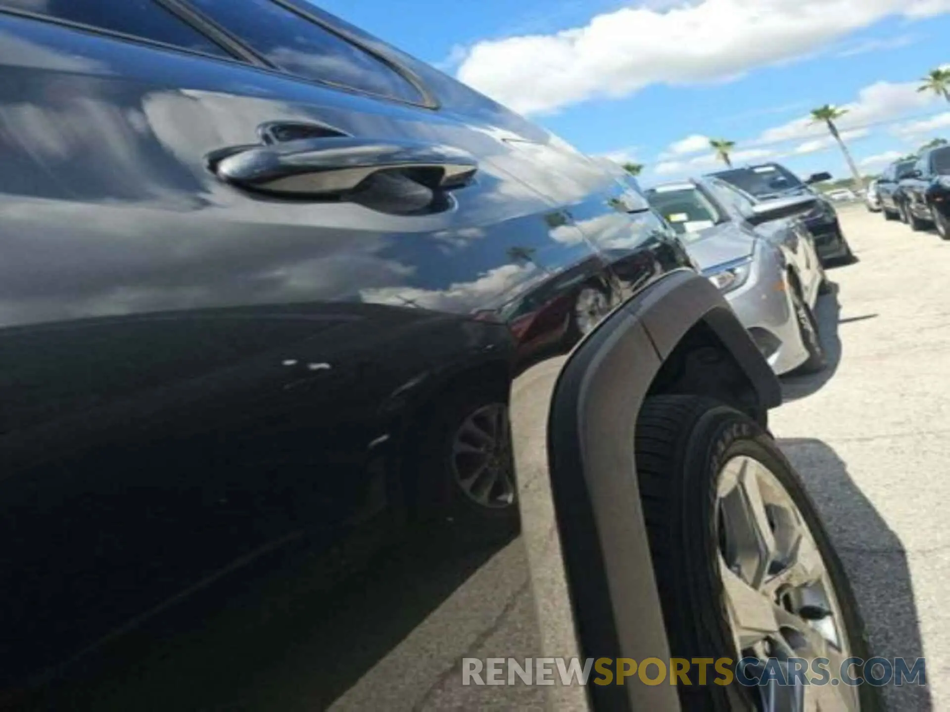 14 Photograph of a damaged car 4T3B6RFV8MU032050 TOYOTA RAV4 HYBRID 2021