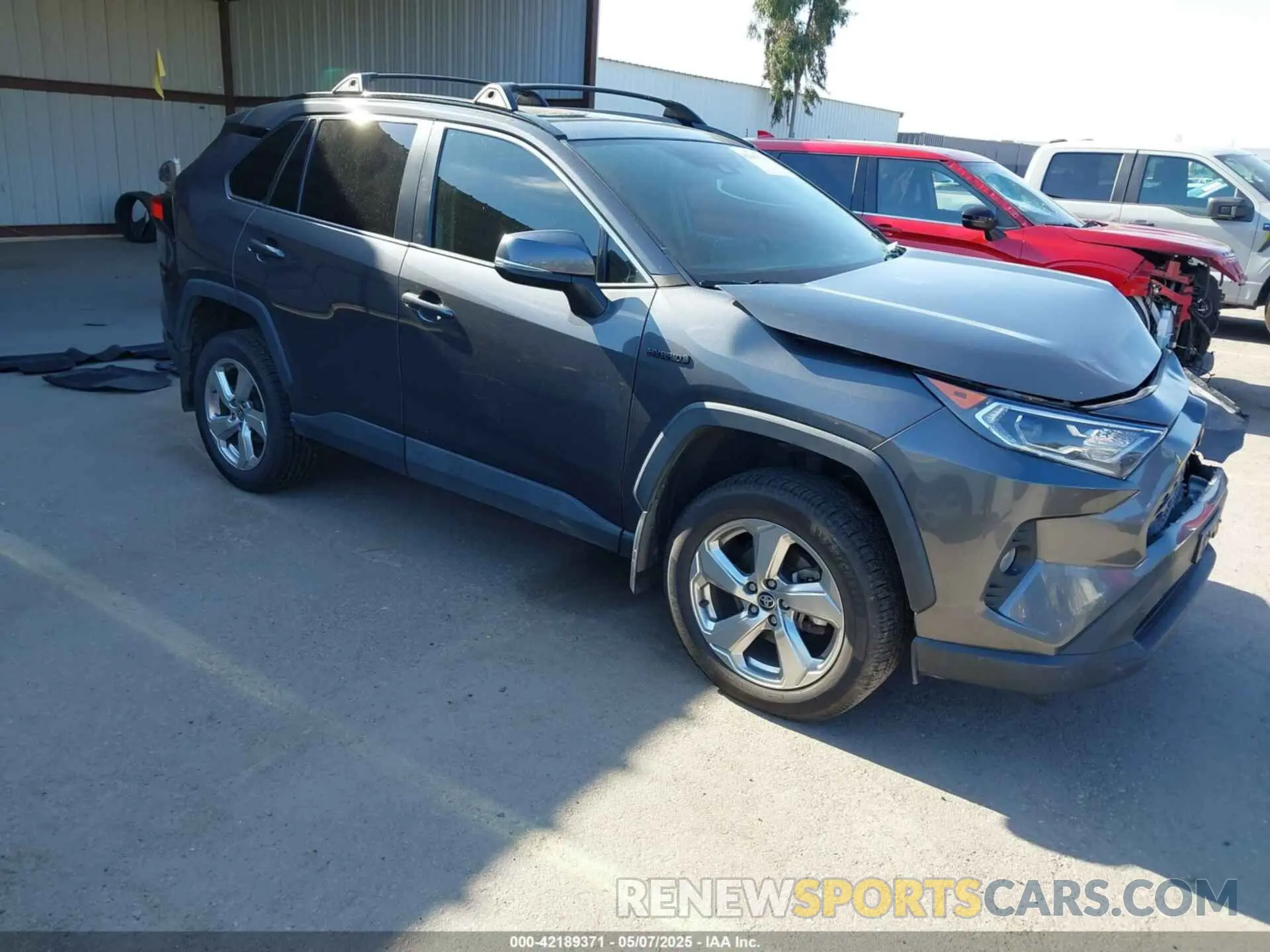 1 Фотография поврежденного автомобиля 4T3B6RFV8MU038883 TOYOTA RAV4 HYBRID 2021