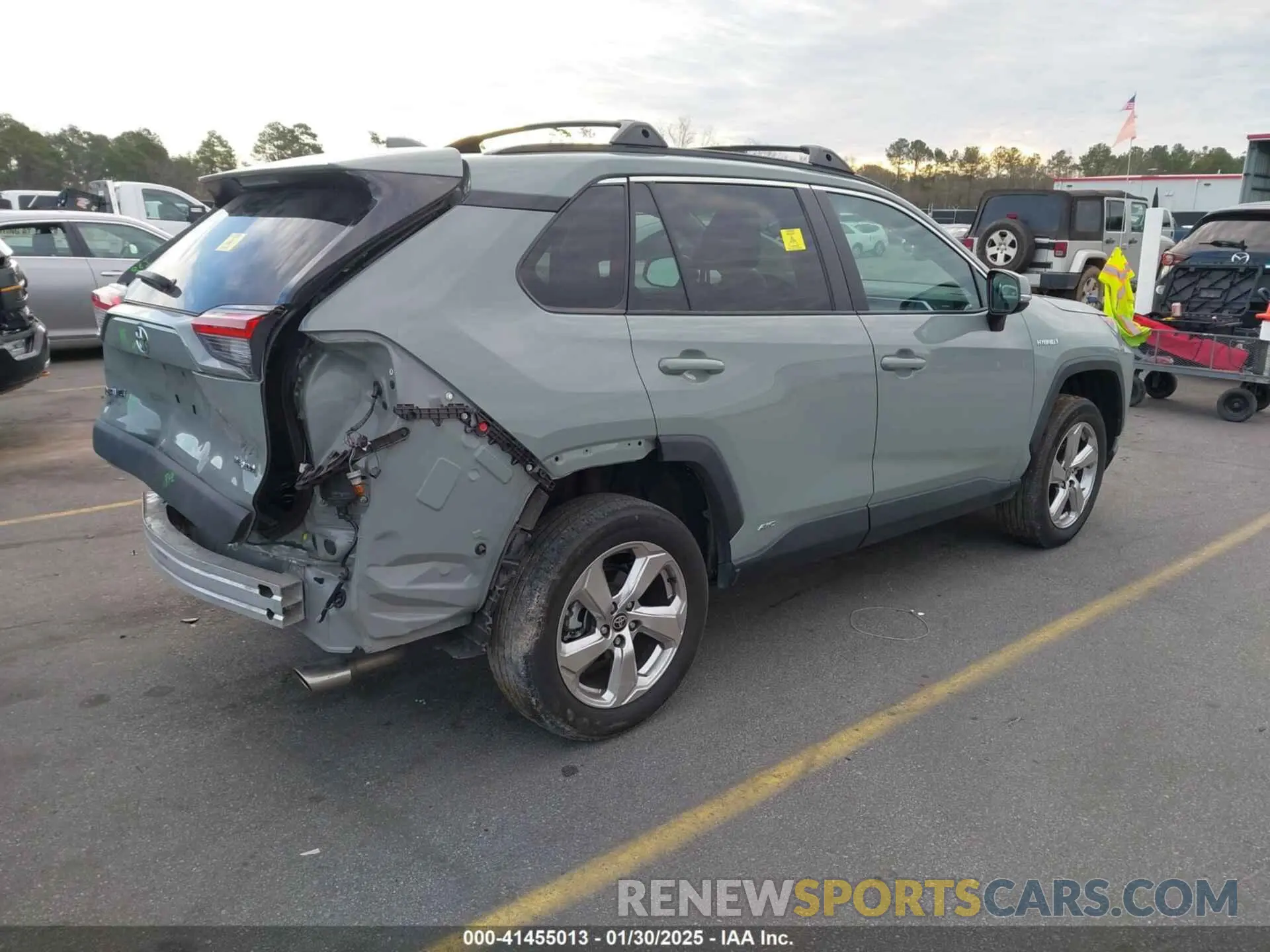 4 Фотография поврежденного автомобиля 4T3B6RFVXMU054454 TOYOTA RAV4 HYBRID 2021