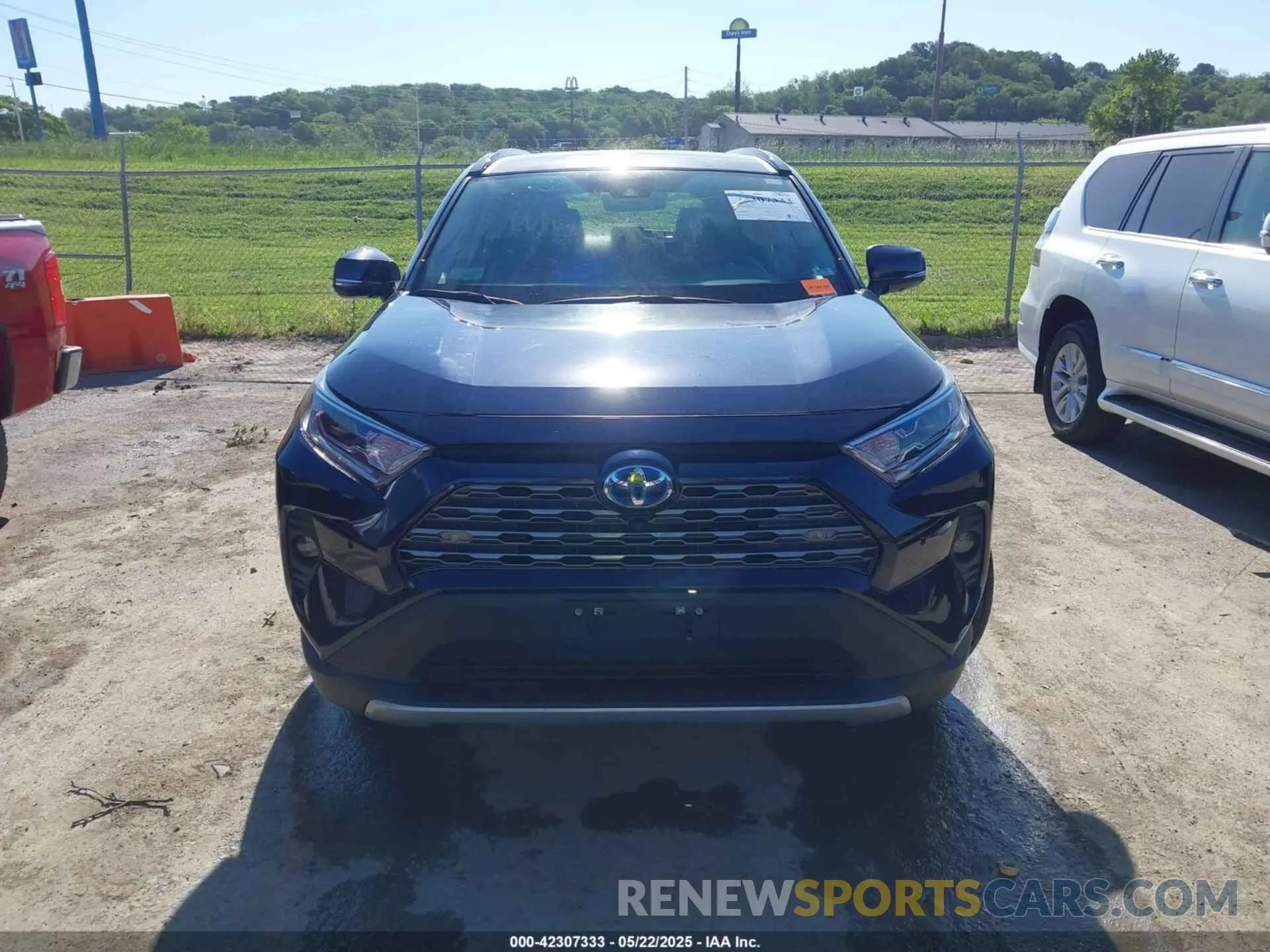 12 Фотография поврежденного автомобиля 4T3D6RFV2MU039844 TOYOTA RAV4 HYBRID 2021