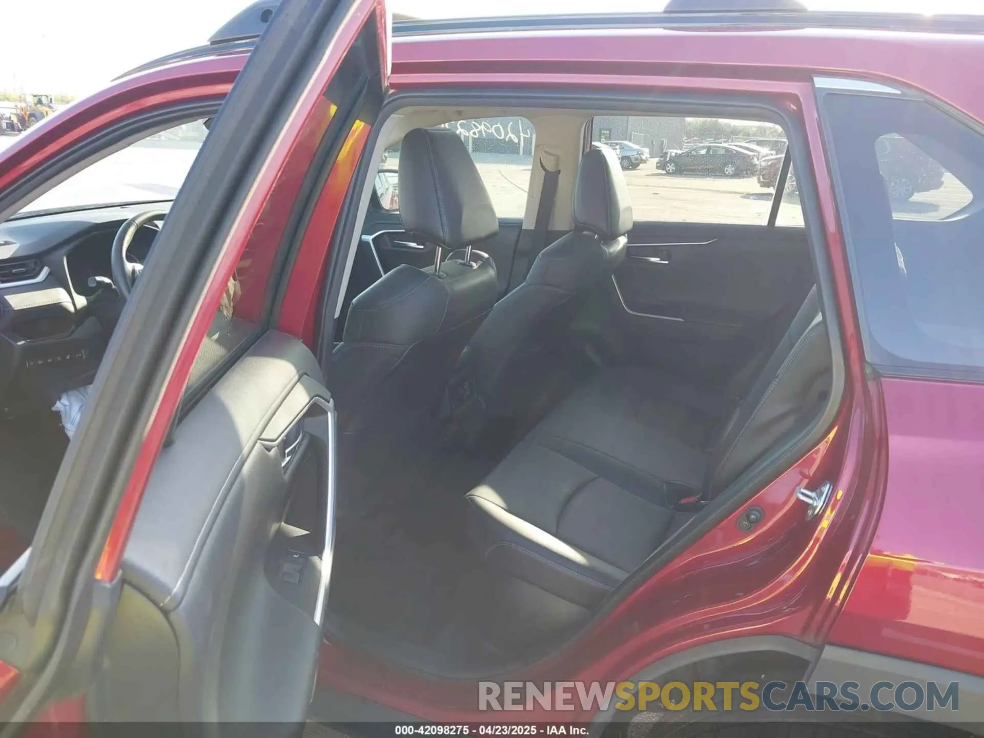 8 Фотография поврежденного автомобиля 4T3D6RFV4MU060016 TOYOTA RAV4 HYBRID 2021