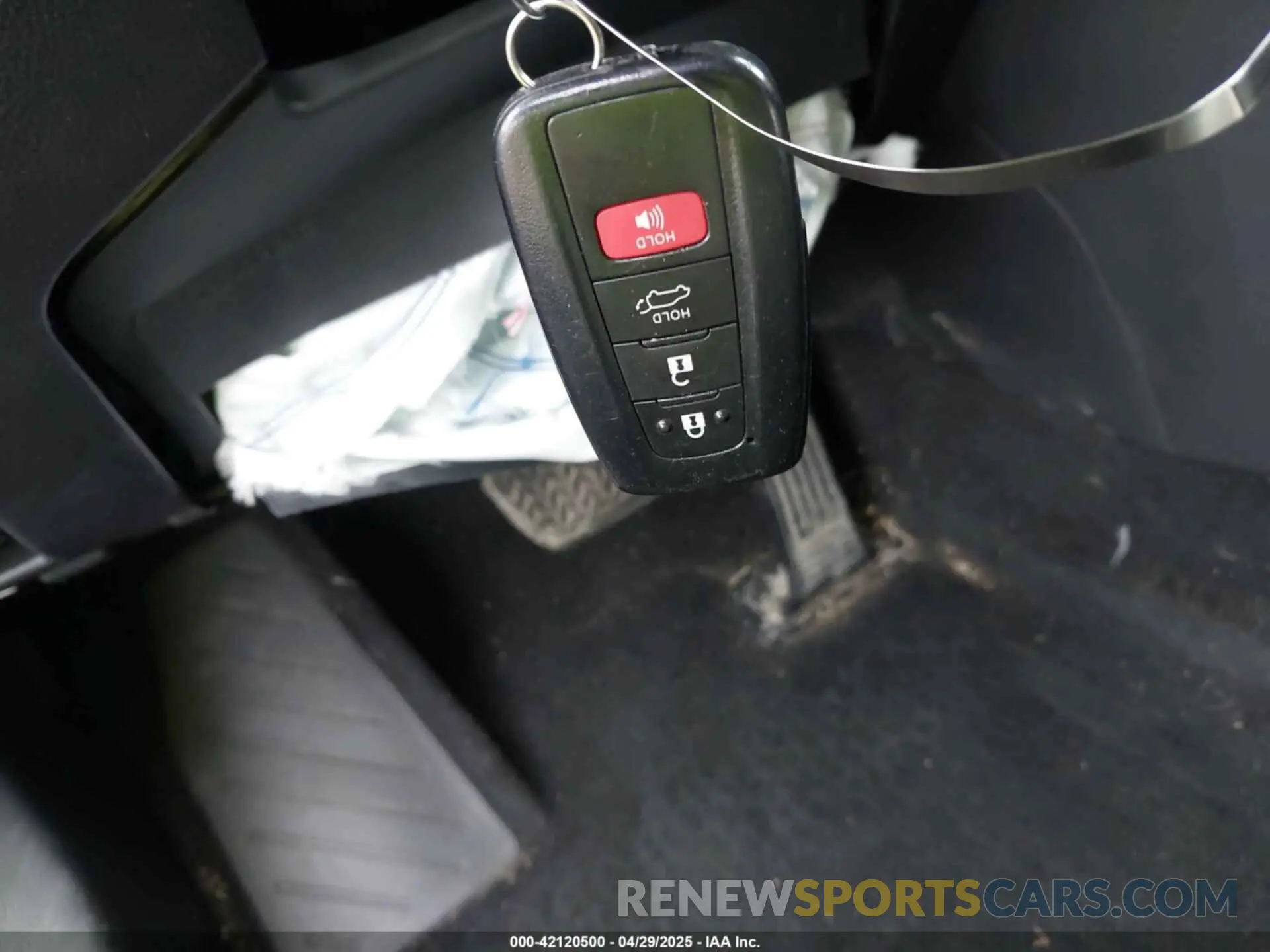 11 Photograph of a damaged car 4T3D6RFVXMU028235 TOYOTA RAV4 HYBRID 2021