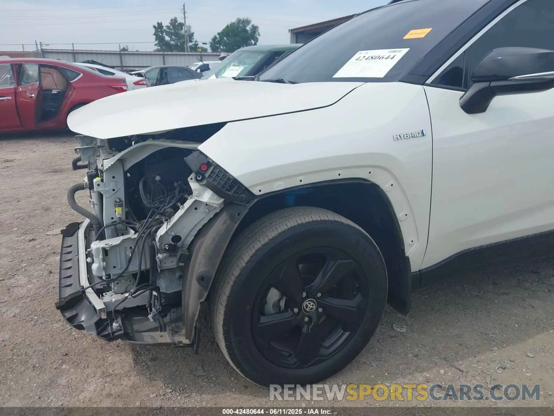 19 Photograph of a damaged car 4T3E6RFV0MU063287 TOYOTA RAV4 HYBRID 2021