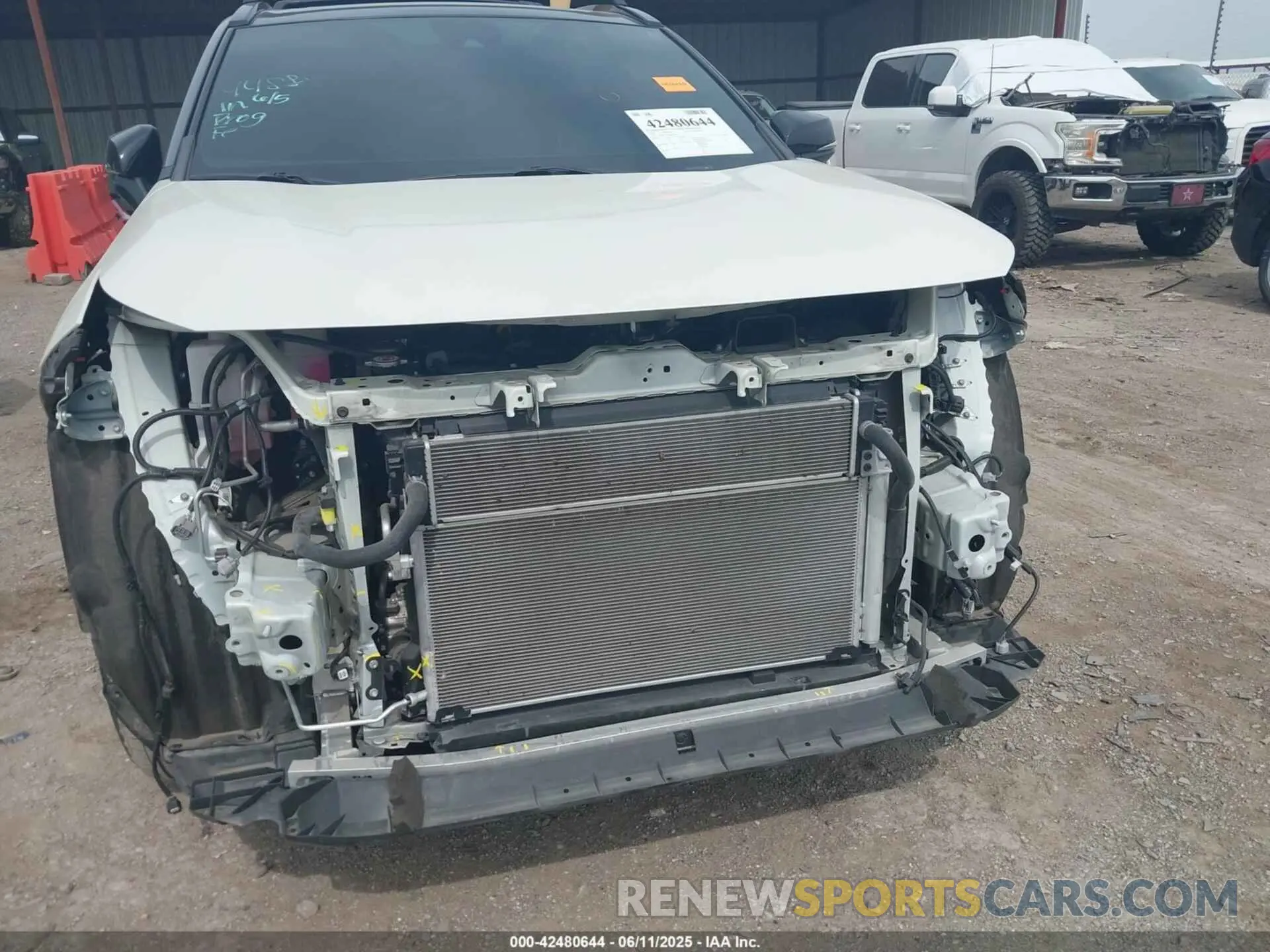 6 Photograph of a damaged car 4T3E6RFV0MU063287 TOYOTA RAV4 HYBRID 2021