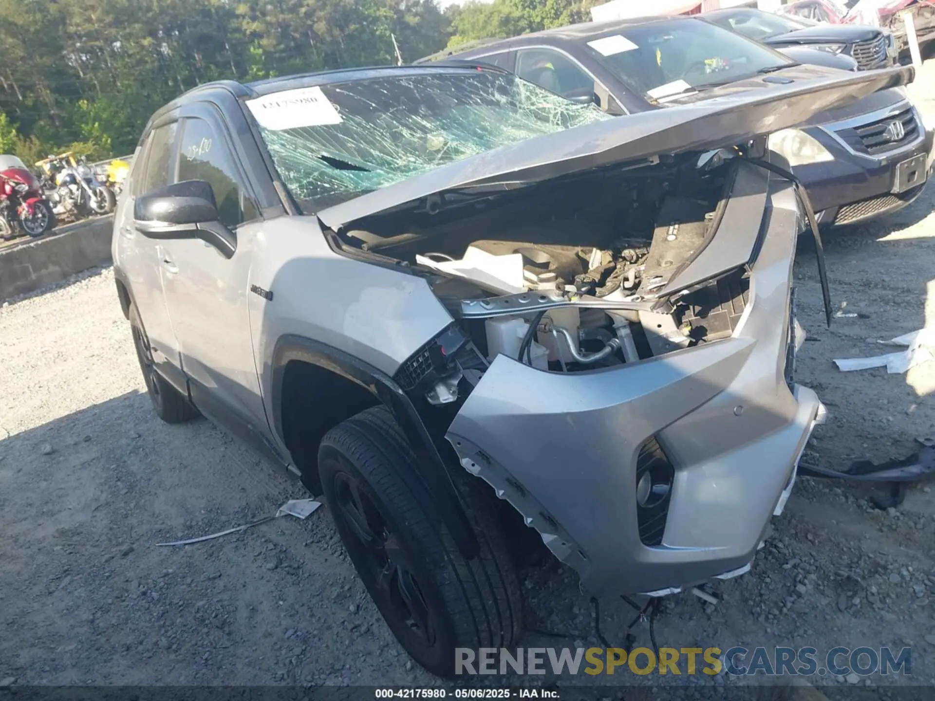 1 Photograph of a damaged car 4T3E6RFV3MU055183 TOYOTA RAV4 HYBRID 2021