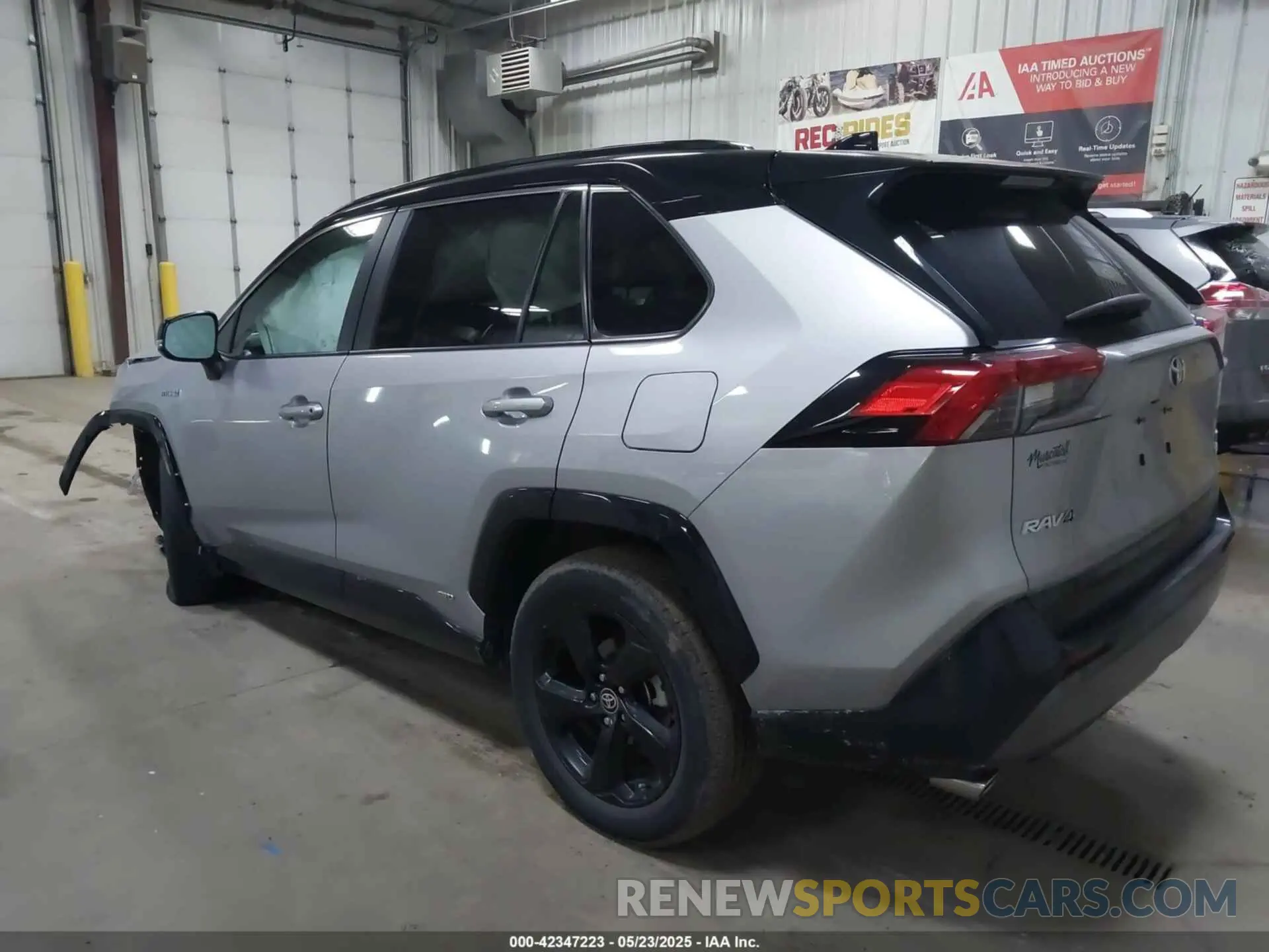 3 Photograph of a damaged car 4T3E6RFV5MU063382 TOYOTA RAV4 HYBRID 2021