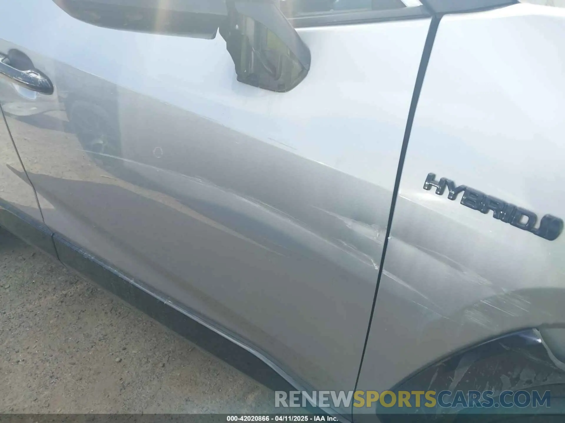 22 Фотография поврежденного автомобиля 4T3E6RFV6MU040399 TOYOTA RAV4 HYBRID 2021