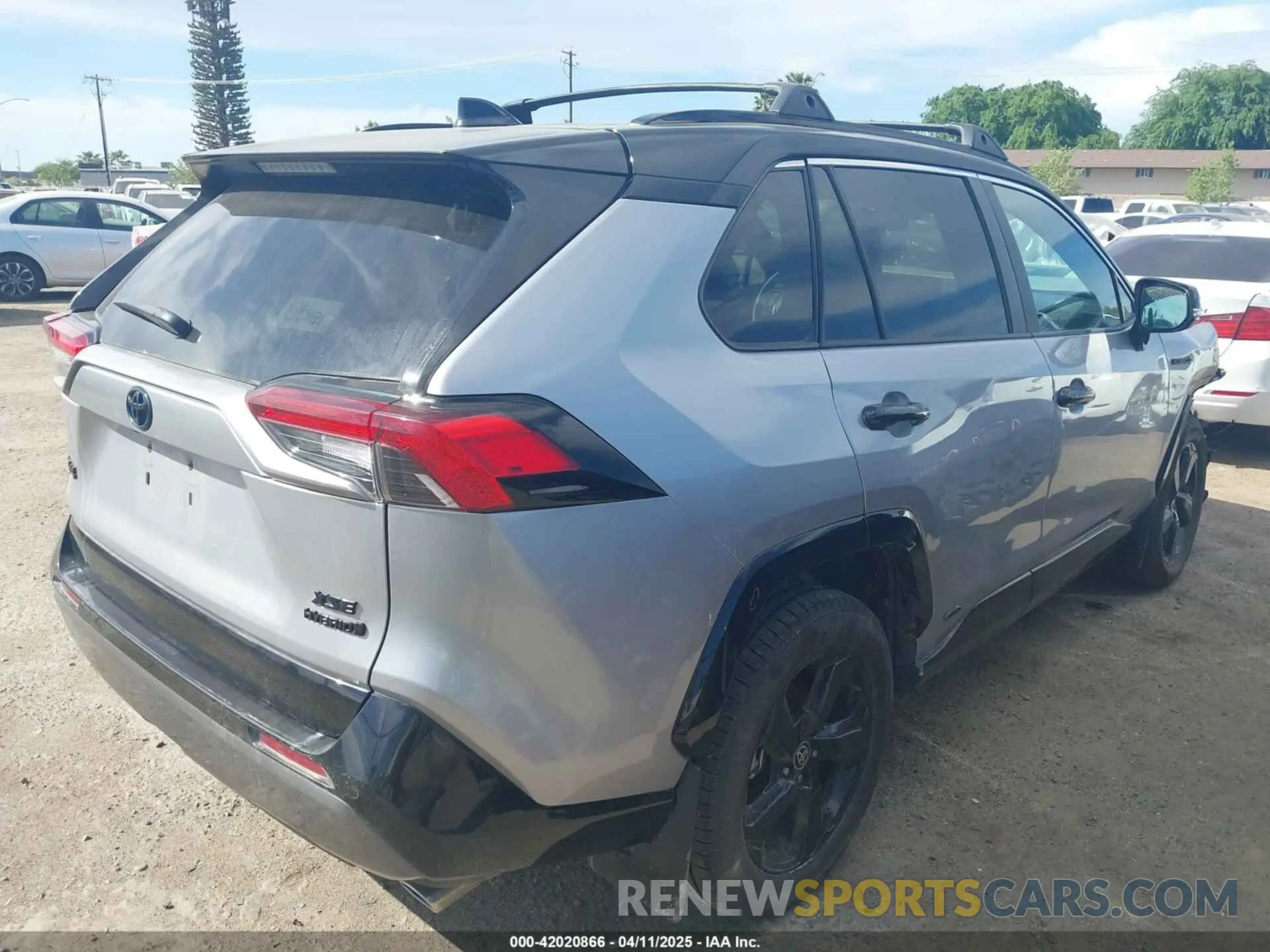 4 Фотография поврежденного автомобиля 4T3E6RFV6MU040399 TOYOTA RAV4 HYBRID 2021