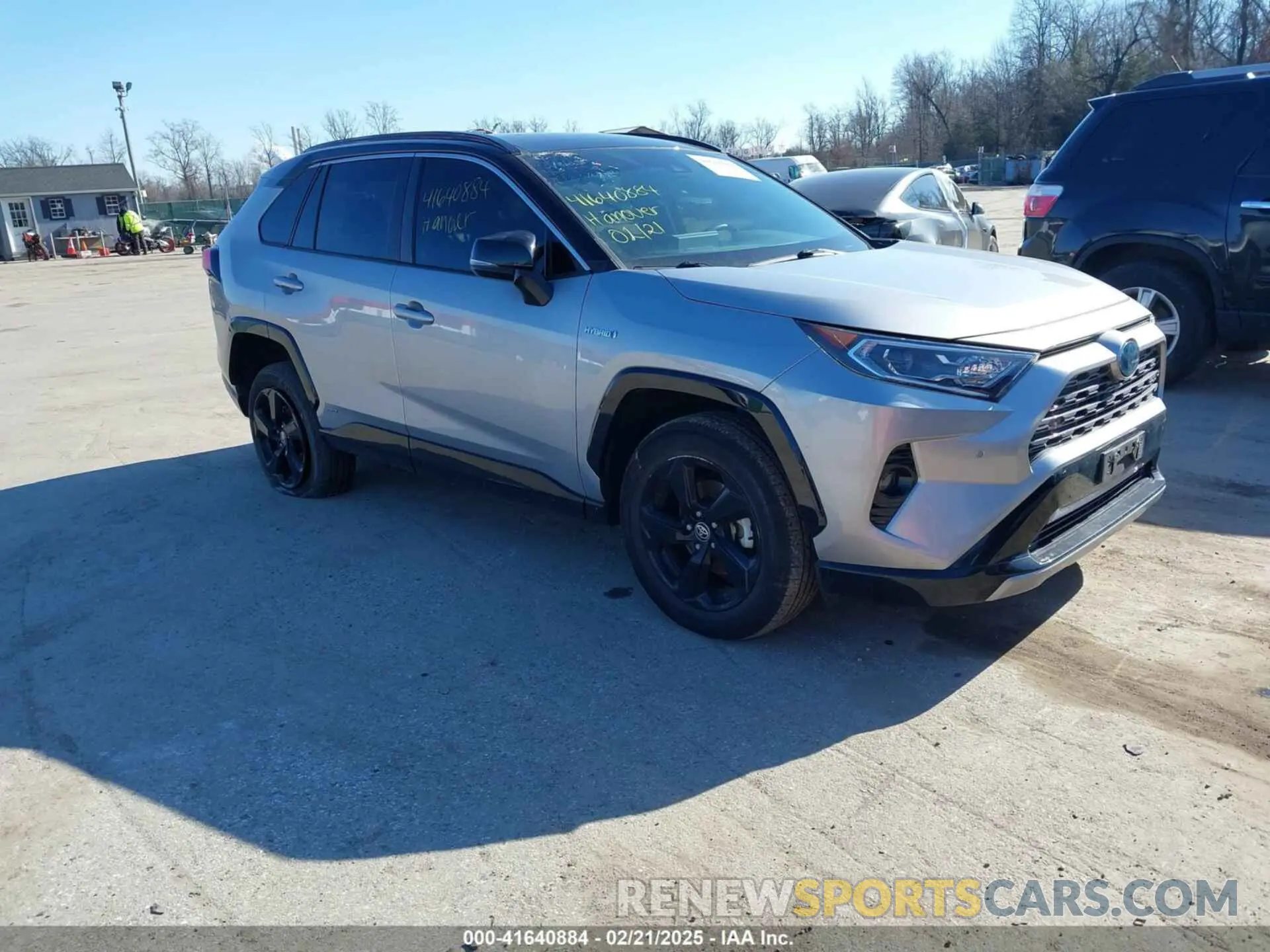 1 Photograph of a damaged car 4T3E6RFV7MU033736 TOYOTA RAV4 HYBRID 2021