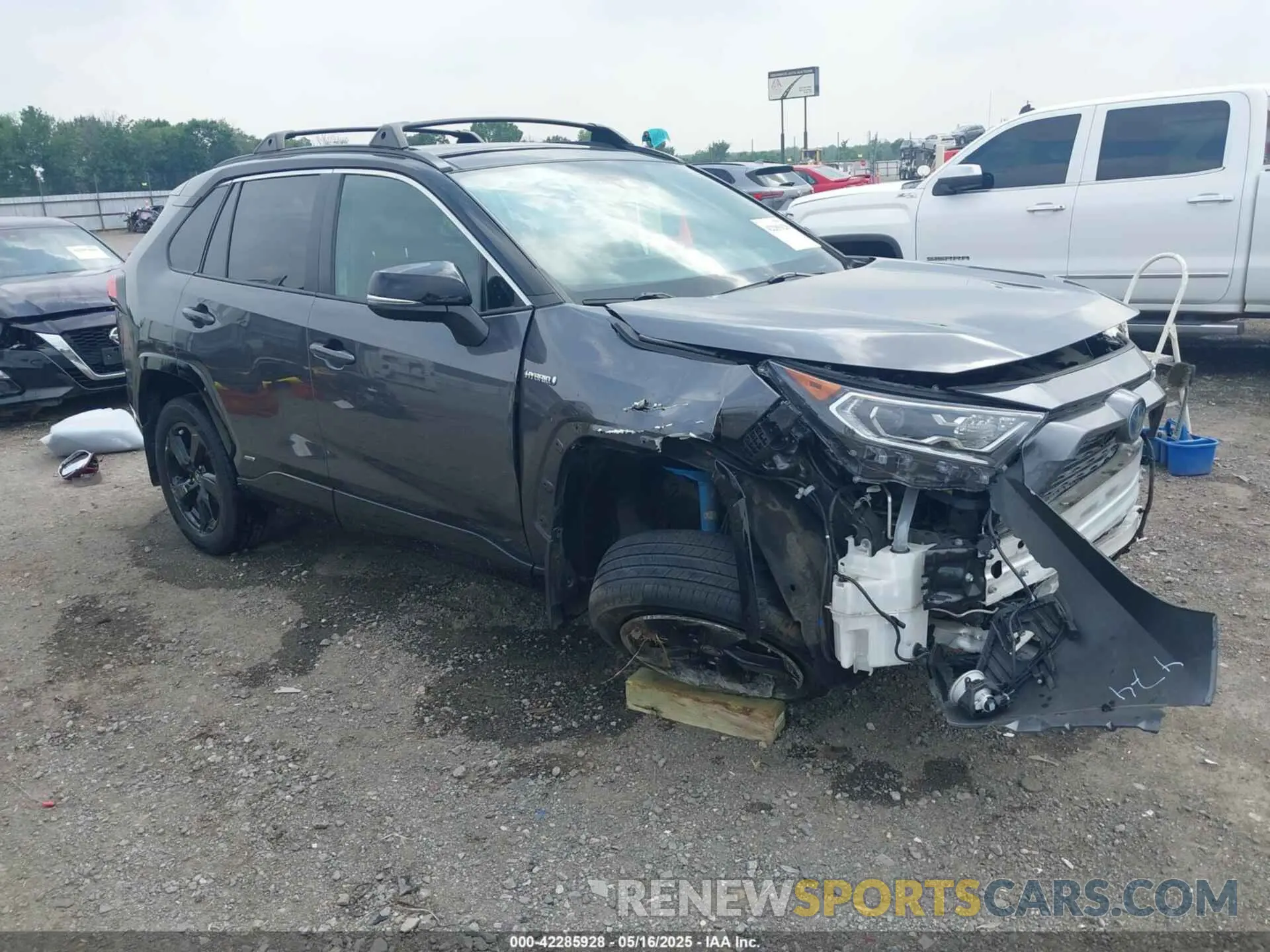 1 Photograph of a damaged car 4T3E6RFV7MU062914 TOYOTA RAV4 HYBRID 2021