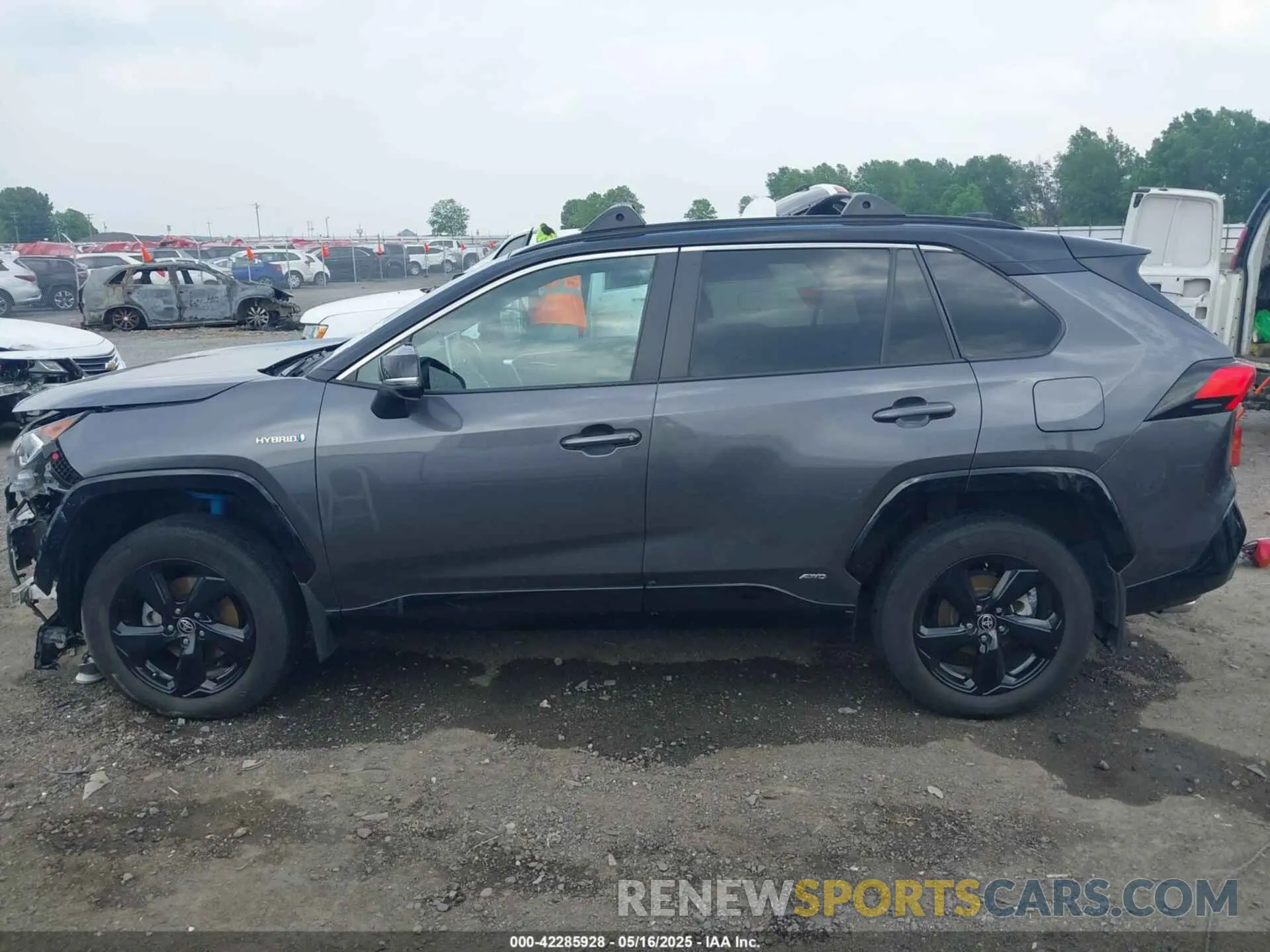 15 Photograph of a damaged car 4T3E6RFV7MU062914 TOYOTA RAV4 HYBRID 2021