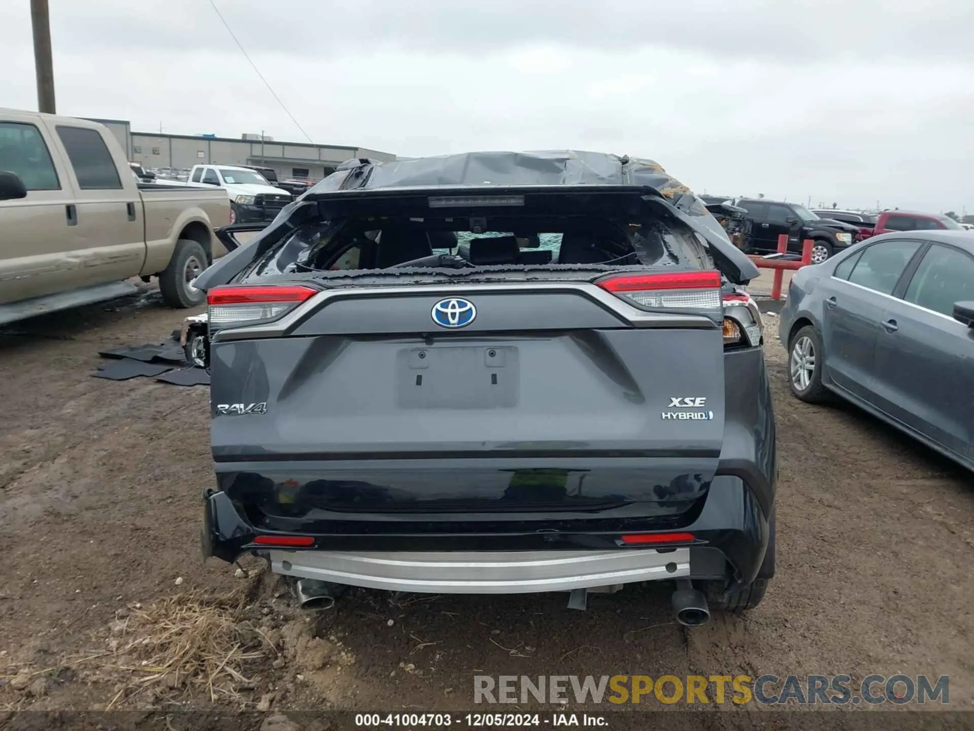16 Photograph of a damaged car 4T3E6RFV7MU064324 TOYOTA RAV4 HYBRID 2021