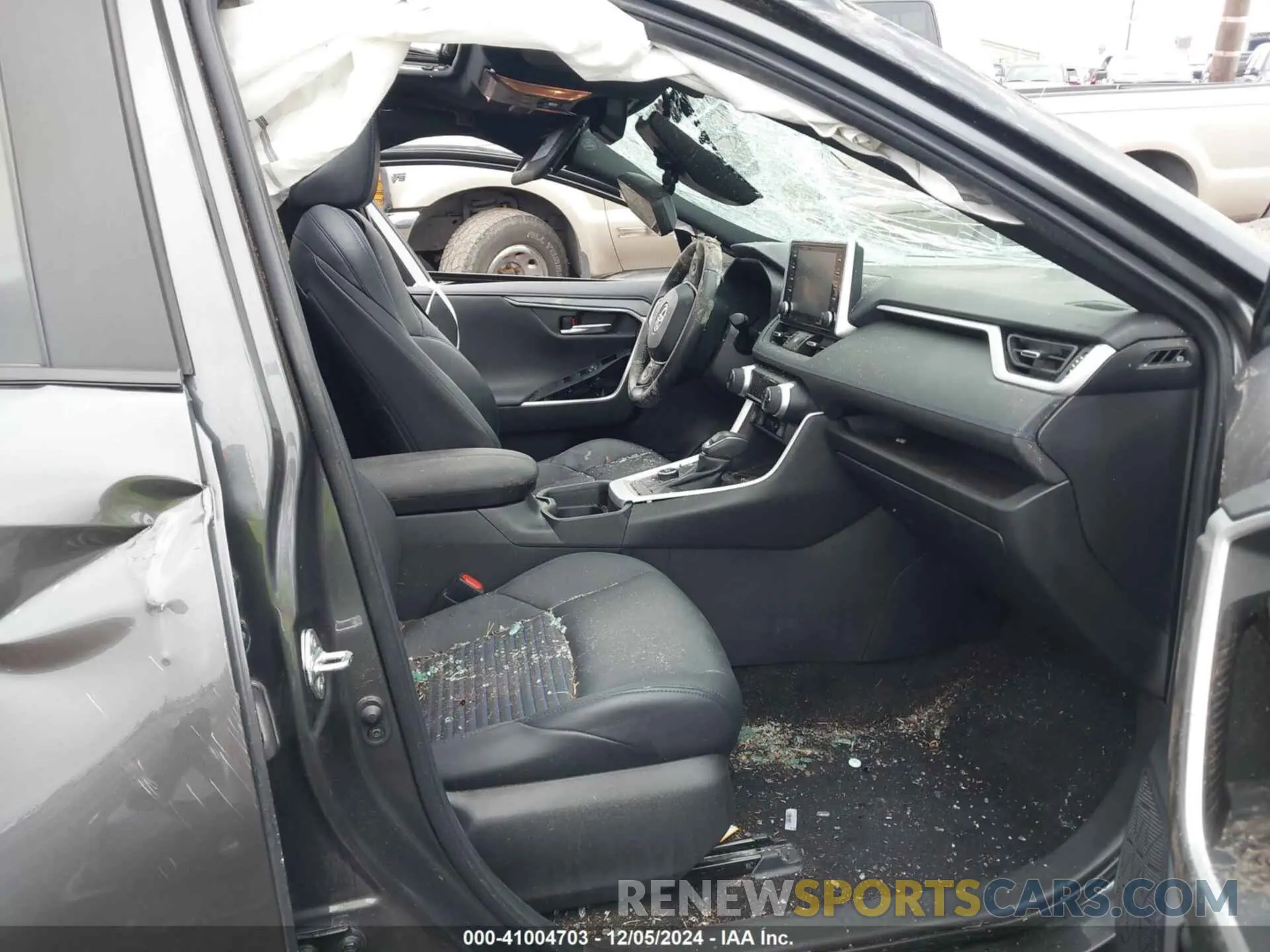 5 Photograph of a damaged car 4T3E6RFV7MU064324 TOYOTA RAV4 HYBRID 2021