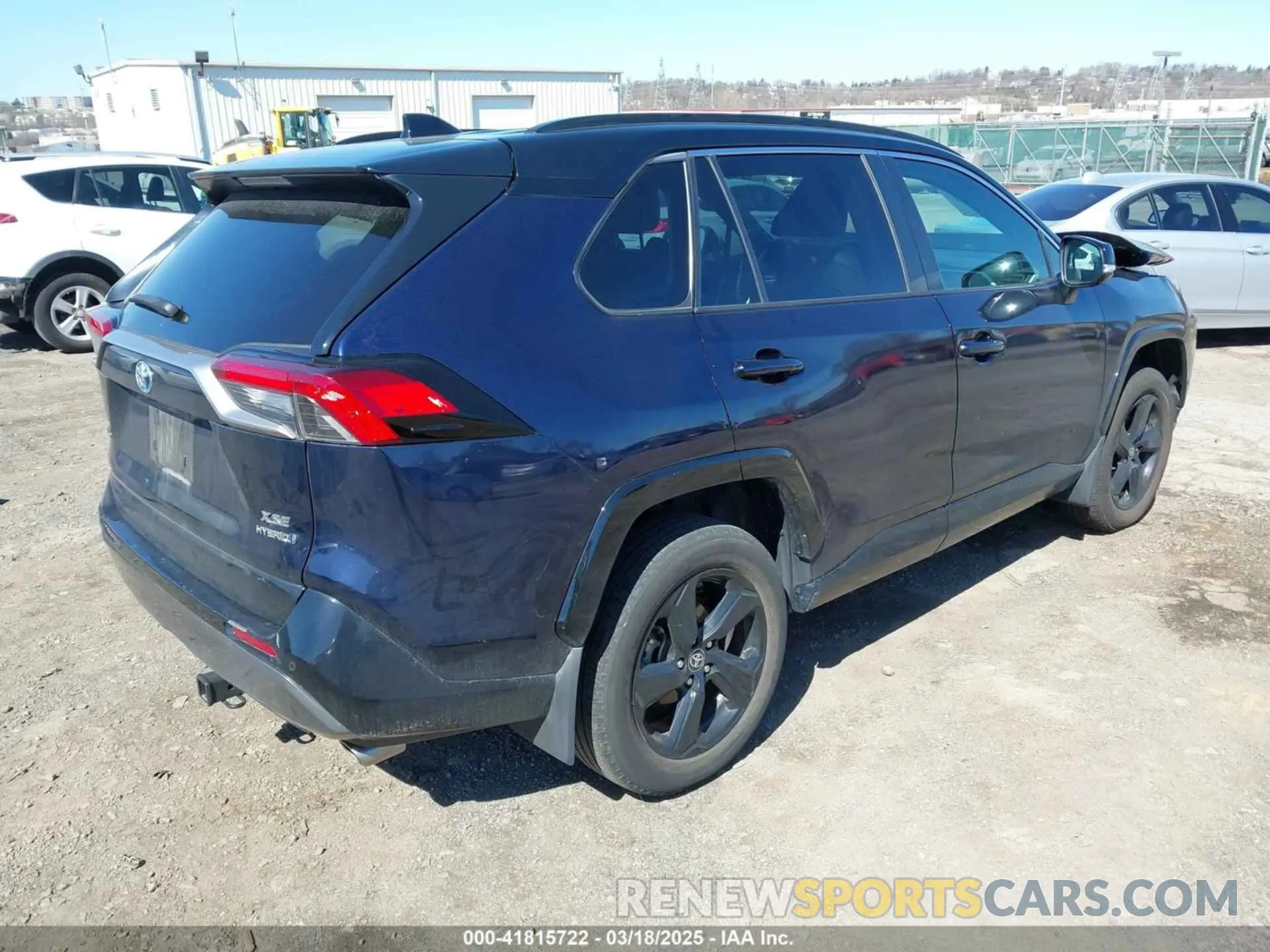 4 Photograph of a damaged car 4T3E6RFV8MU035897 TOYOTA RAV4 HYBRID 2021