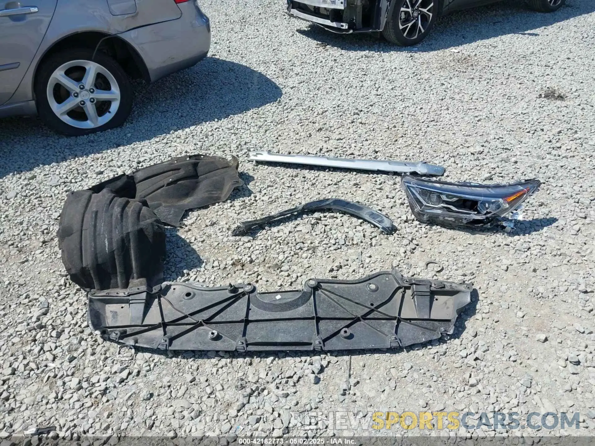 12 Фотография поврежденного автомобиля 4T3E6RFV9MU040817 TOYOTA RAV4 HYBRID 2021