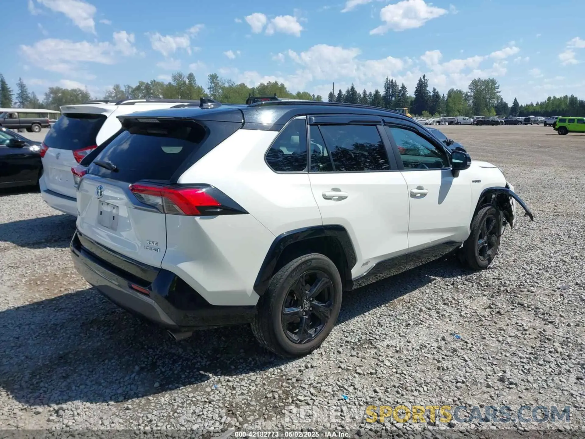 4 Фотография поврежденного автомобиля 4T3E6RFV9MU040817 TOYOTA RAV4 HYBRID 2021
