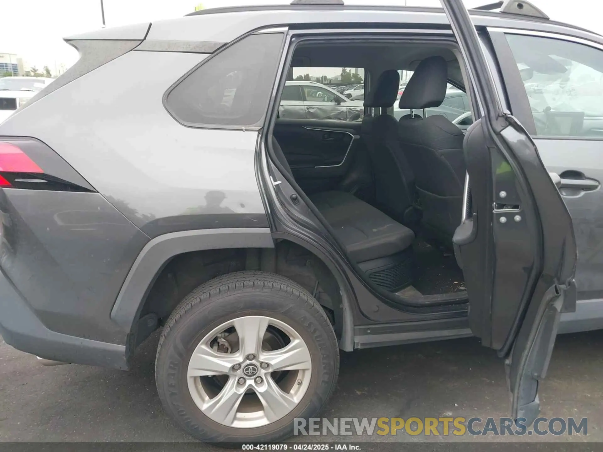 8 Фотография поврежденного автомобиля 4T3L6RFV3MU031523 TOYOTA RAV4 HYBRID 2021