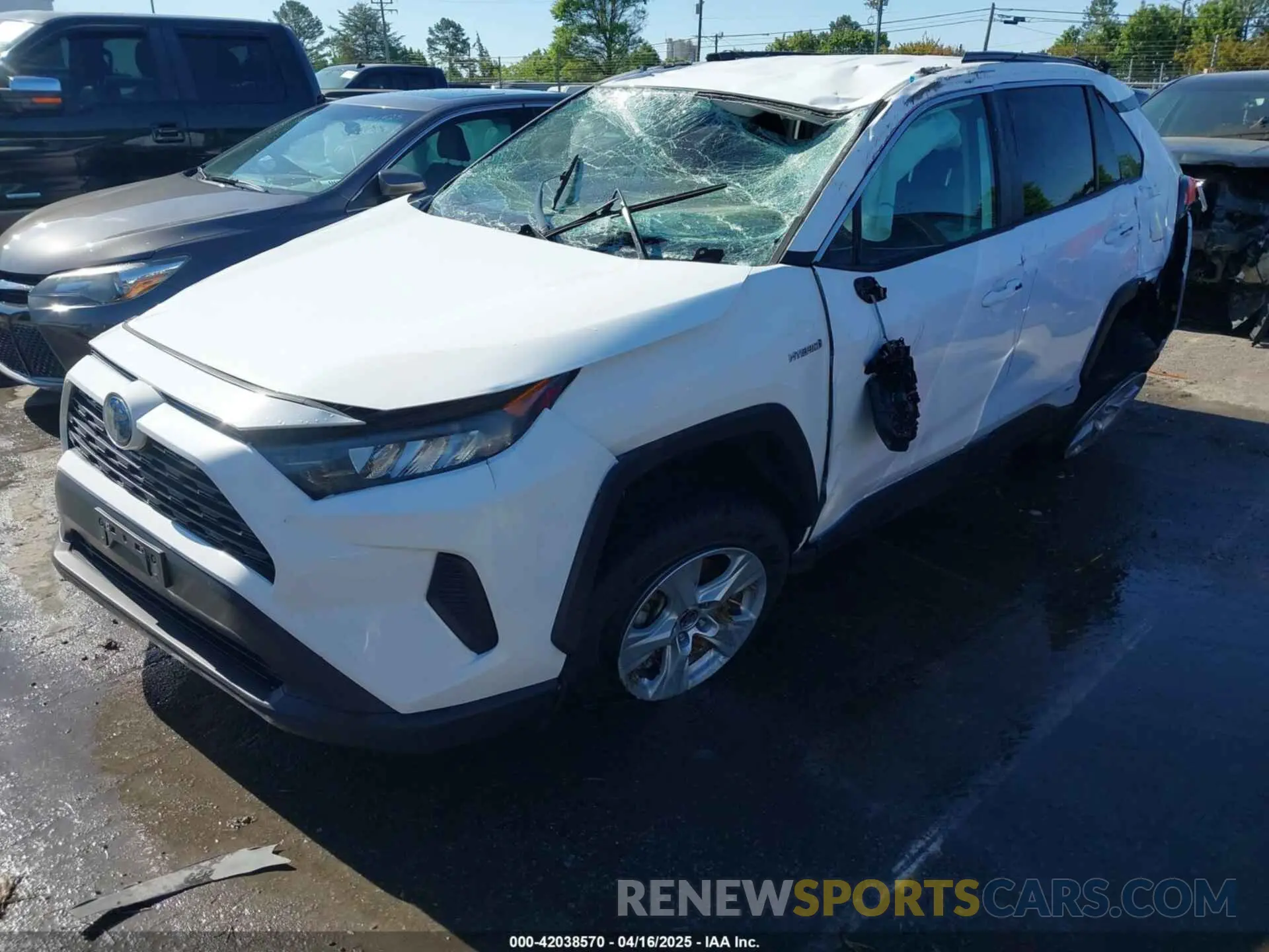 2 Photograph of a damaged car 4T3LWRFV1MU021248 TOYOTA RAV4 HYBRID 2021