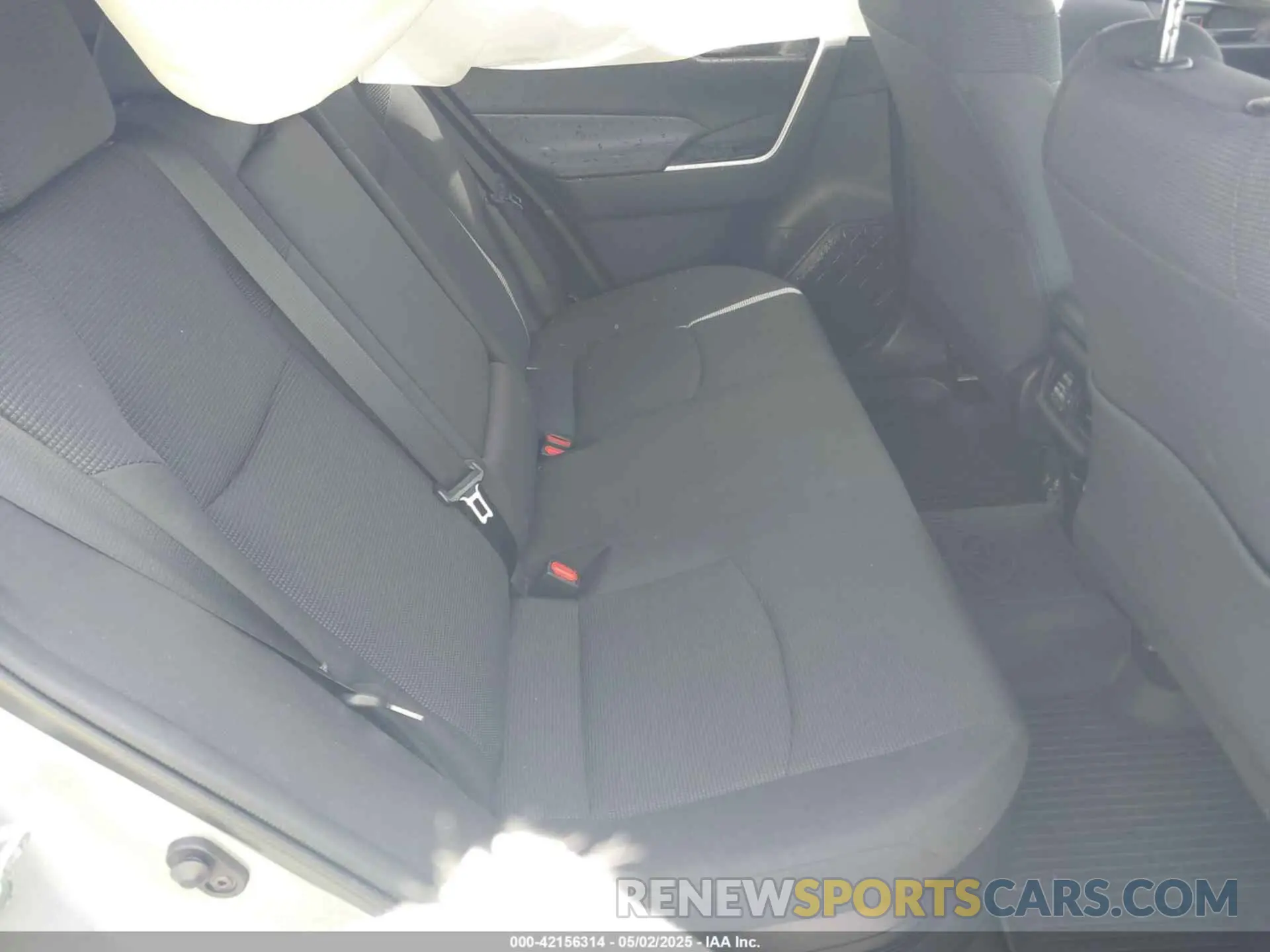 8 Photograph of a damaged car 4T3LWRFV1MU039779 TOYOTA RAV4 HYBRID 2021