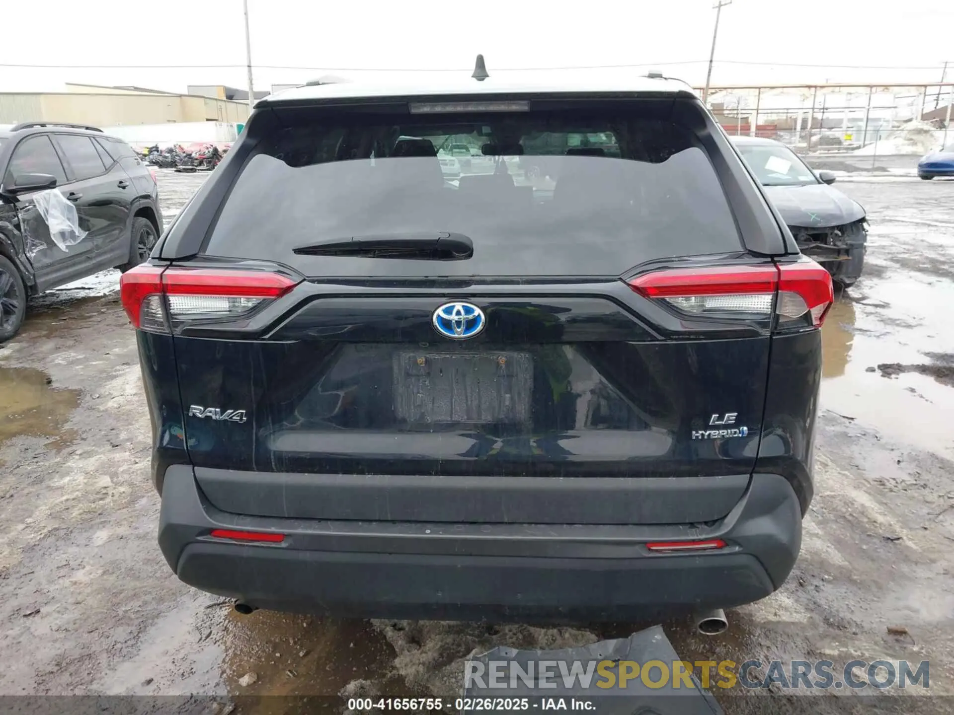 16 Photograph of a damaged car 4T3LWRFV2MU019489 TOYOTA RAV4 HYBRID 2021