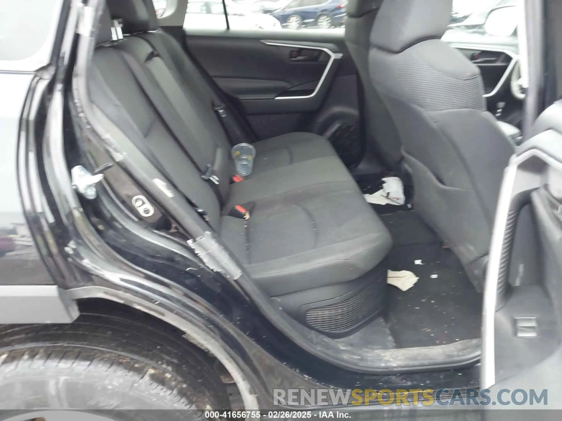 8 Photograph of a damaged car 4T3LWRFV2MU019489 TOYOTA RAV4 HYBRID 2021
