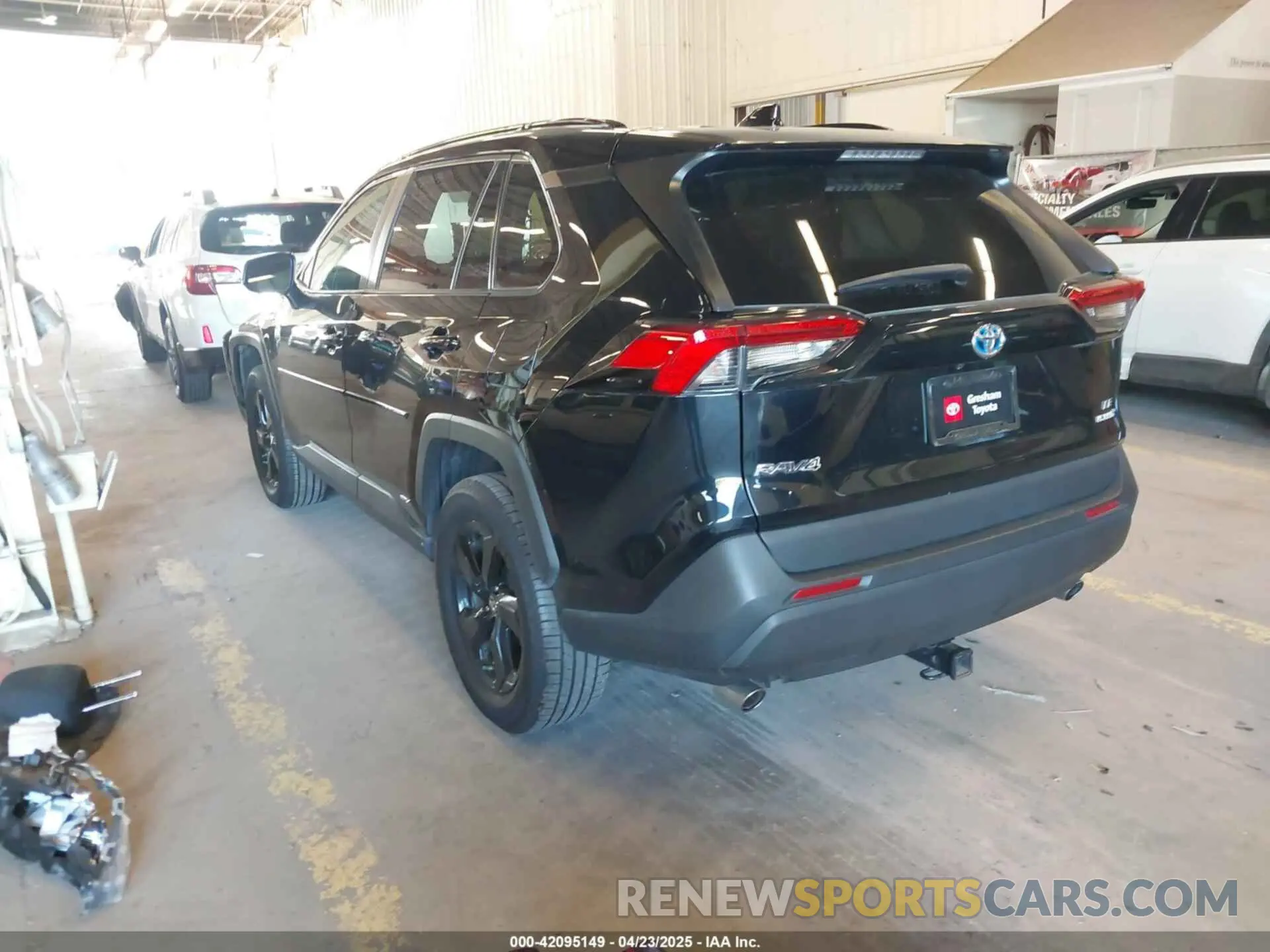 3 Photograph of a damaged car 4T3LWRFV7MU021741 TOYOTA RAV4 HYBRID 2021