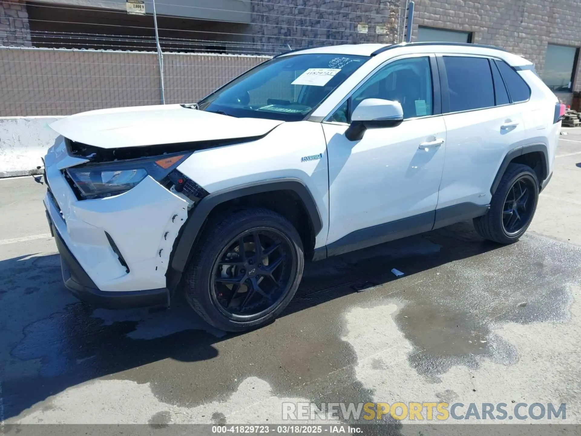 2 Photograph of a damaged car 4T3M6RFV7MU027172 TOYOTA RAV4 HYBRID 2021