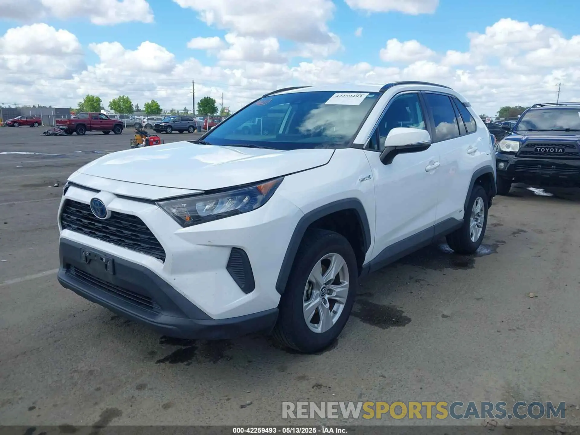 2 Photograph of a damaged car 4T3M6RFVXMU006462 TOYOTA RAV4 HYBRID 2021