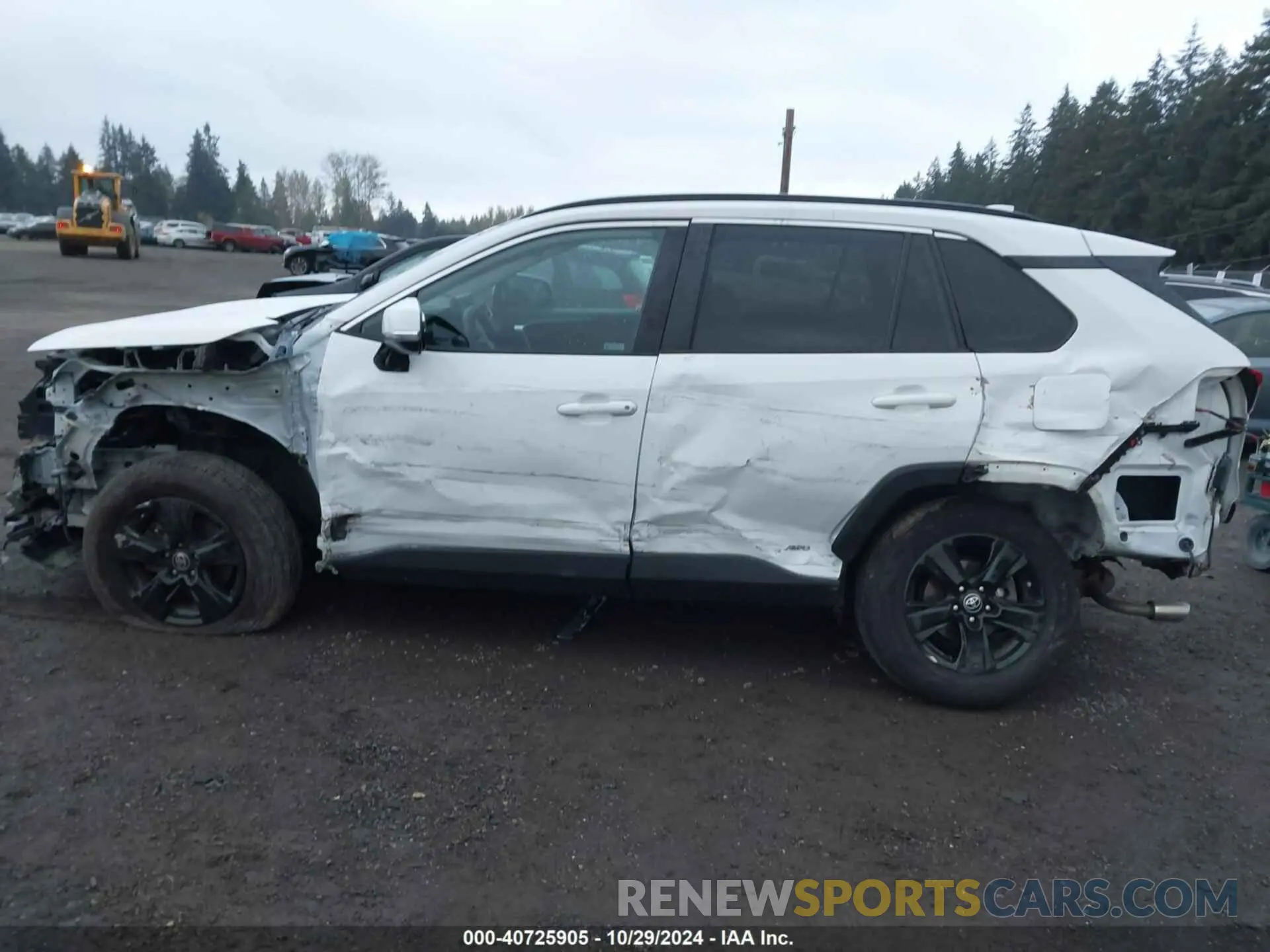 15 Photograph of a damaged car 4T3MWRFV3MU017772 TOYOTA RAV4 HYBRID 2021