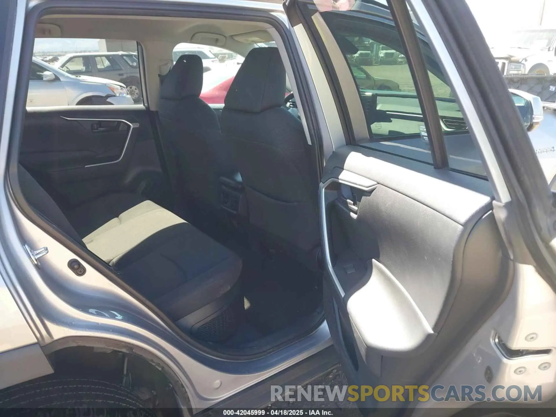 8 Фотография поврежденного автомобиля 4T3MWRFV4MU032538 TOYOTA RAV4 HYBRID 2021