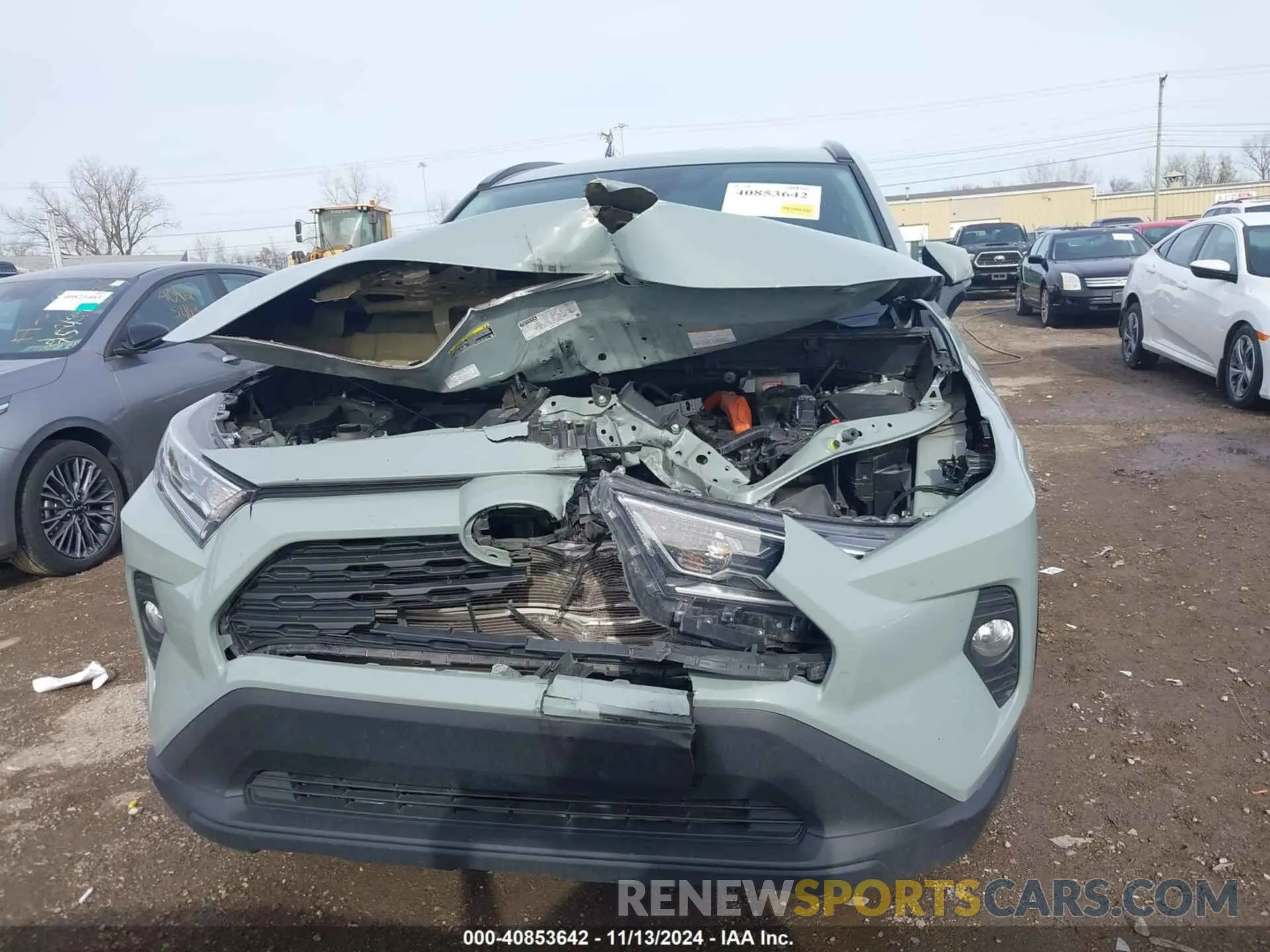 12 Photograph of a damaged car 4T3R6RFV1MU015413 TOYOTA RAV4 HYBRID 2021