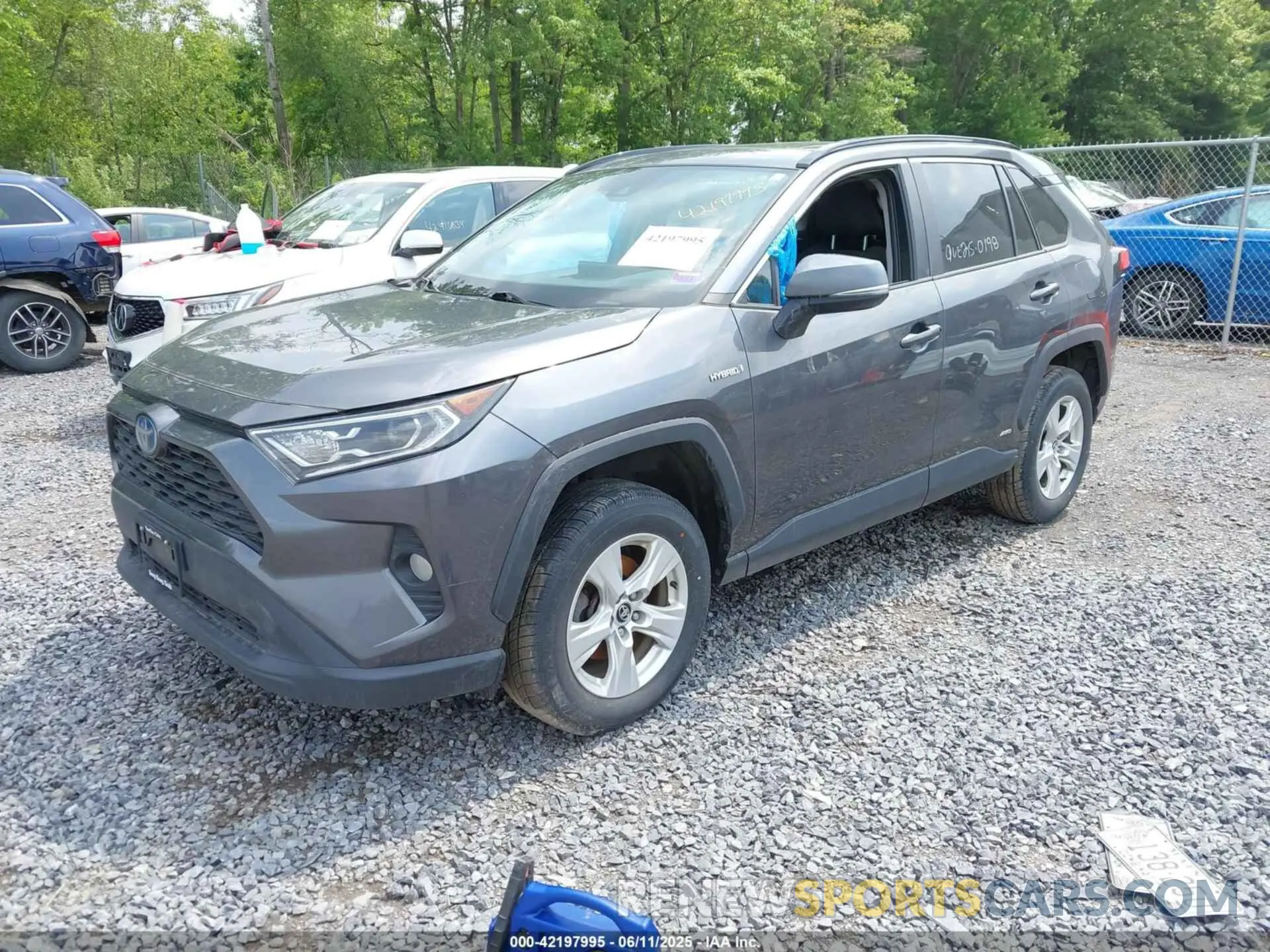 2 Photograph of a damaged car 4T3R6RFV1MU016271 TOYOTA RAV4 HYBRID 2021