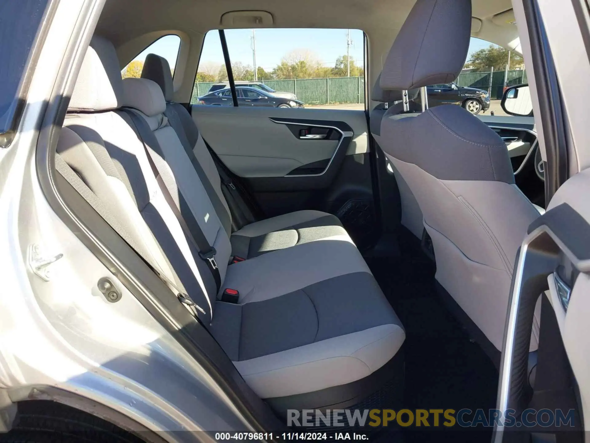 8 Фотография поврежденного автомобиля 4T3R6RFV2MU015842 TOYOTA RAV4 HYBRID 2021