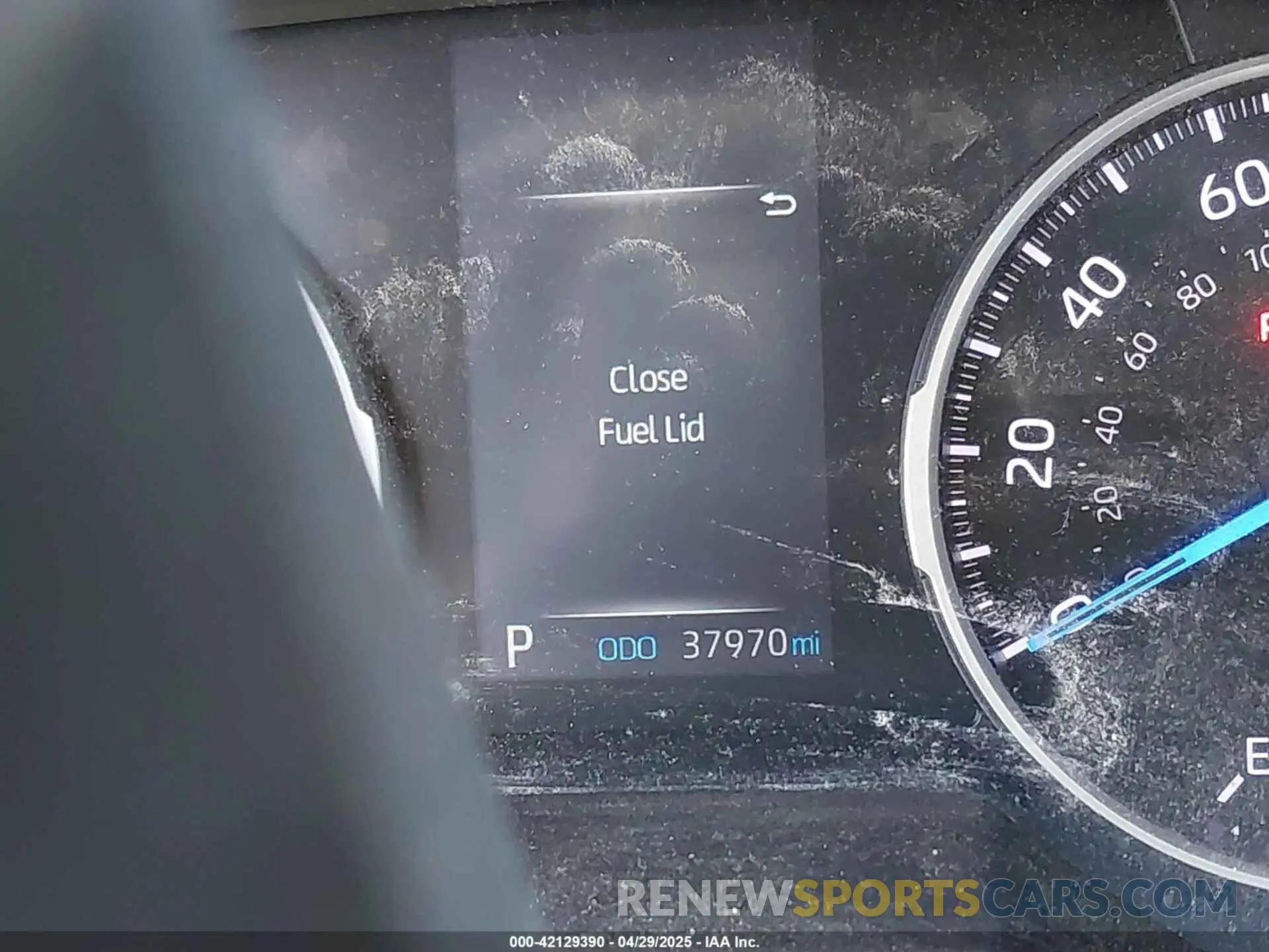 16 Photograph of a damaged car 4T3R6RFV2MU018403 TOYOTA RAV4 HYBRID 2021