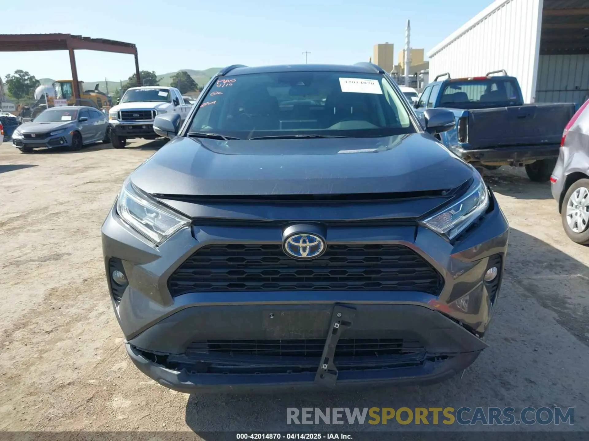 12 Photograph of a damaged car 4T3R6RFV3MU018796 TOYOTA RAV4 HYBRID 2021