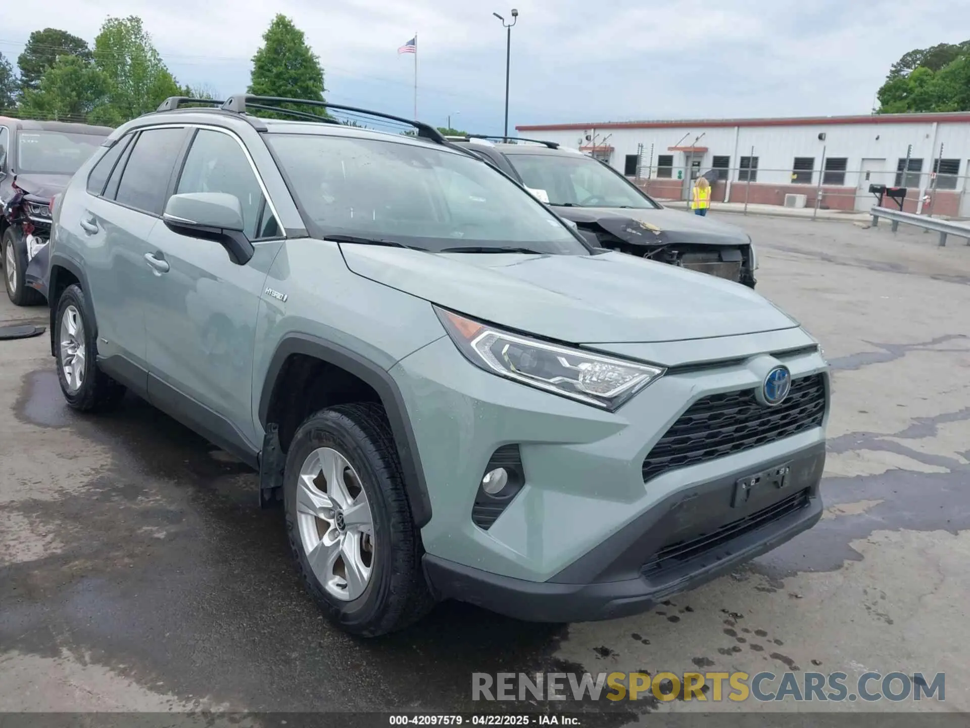 1 Фотография поврежденного автомобиля 4T3R6RFV7MU028568 TOYOTA RAV4 HYBRID 2021