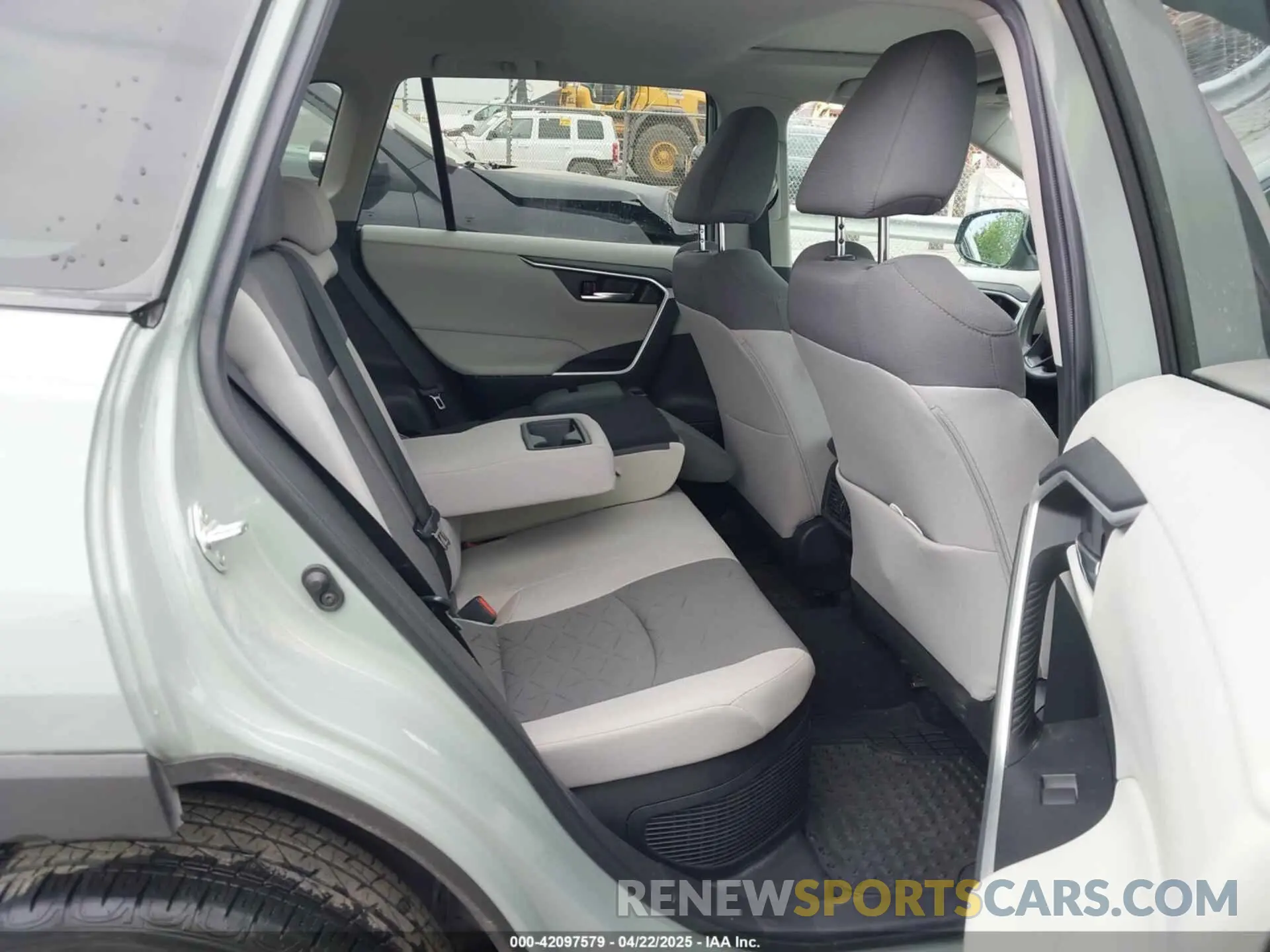 8 Фотография поврежденного автомобиля 4T3R6RFV7MU028568 TOYOTA RAV4 HYBRID 2021