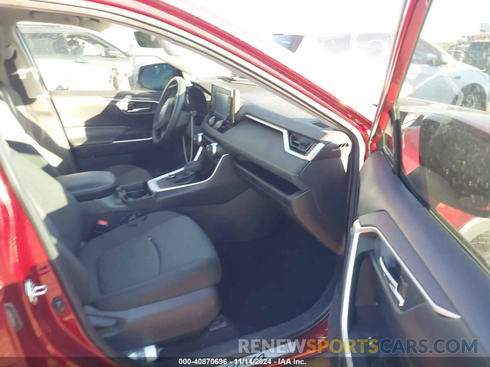 5 Photograph of a damaged car 4T3RWRFV0MU040707 TOYOTA RAV4 HYBRID 2021