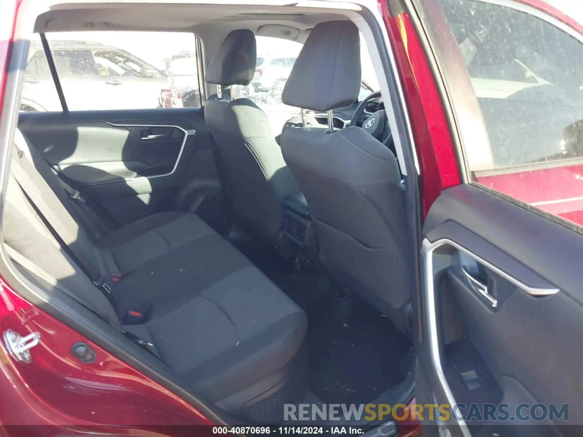 8 Photograph of a damaged car 4T3RWRFV0MU040707 TOYOTA RAV4 HYBRID 2021