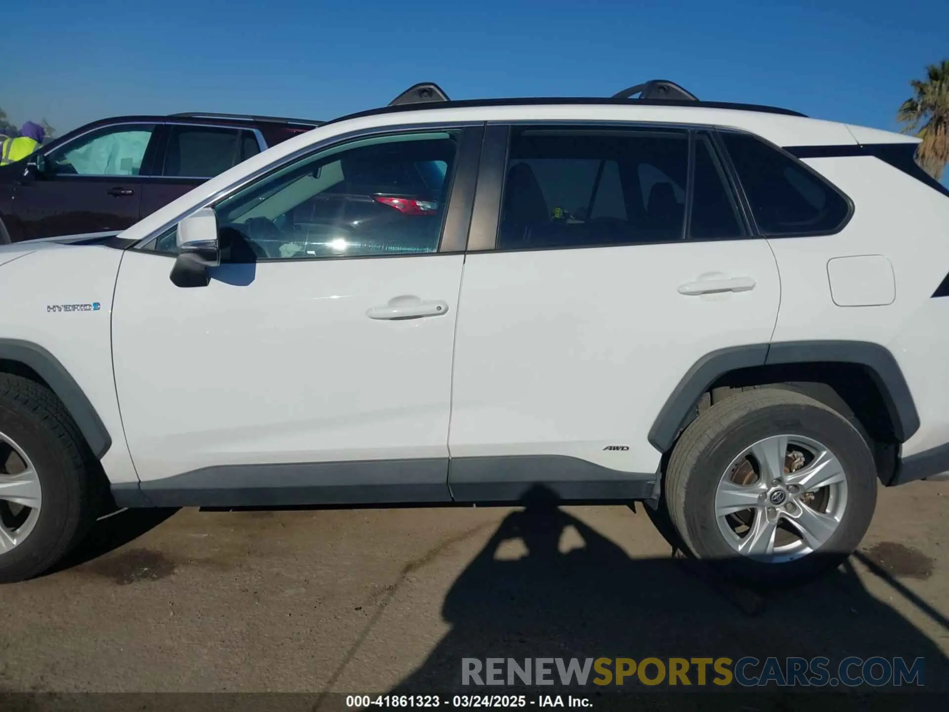15 Photograph of a damaged car 4T3RWRFV5MU025913 TOYOTA RAV4 HYBRID 2021