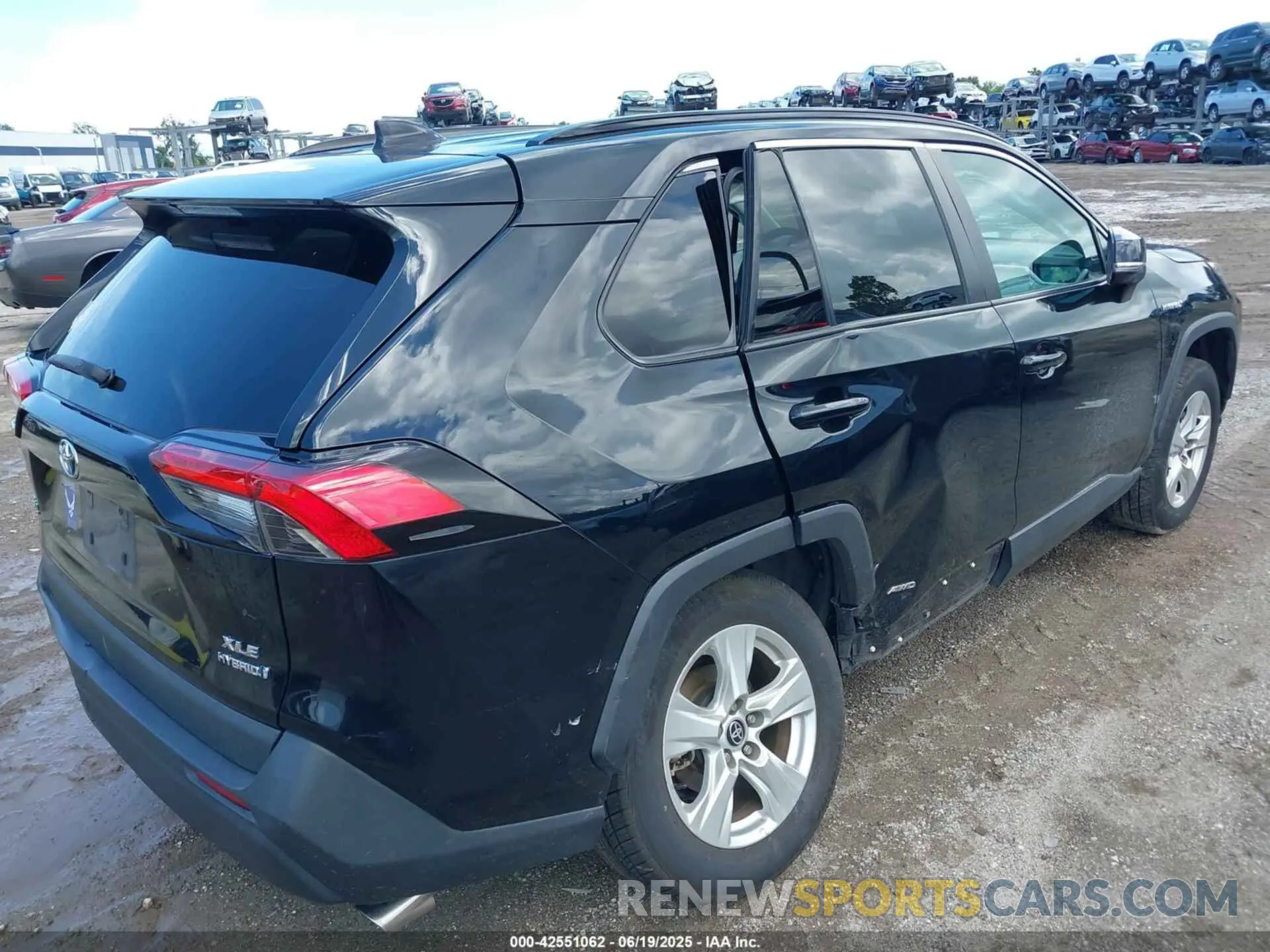6 Photograph of a damaged car 4T3RWRFV5MU040881 TOYOTA RAV4 HYBRID 2021